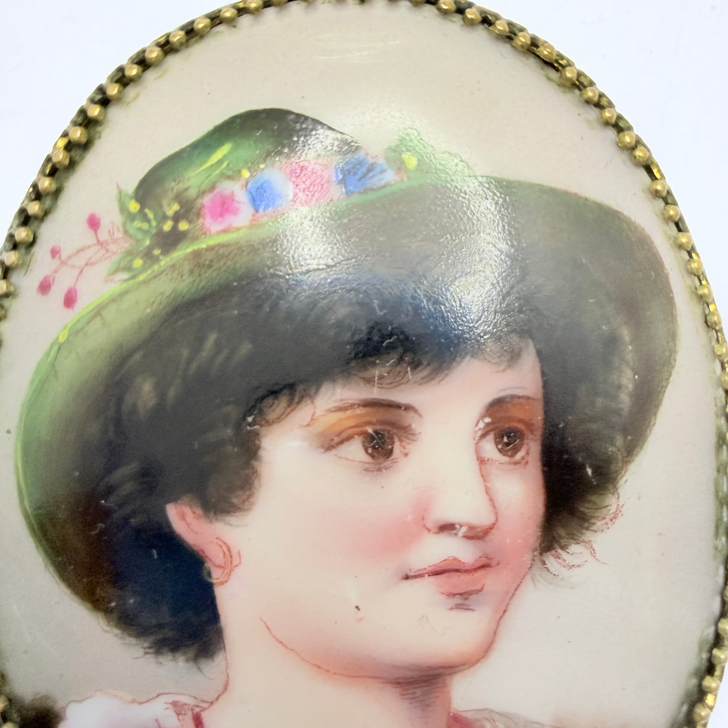 Antique ca 1900. Painted Porcelain Portrait Bronze Large Brooch.