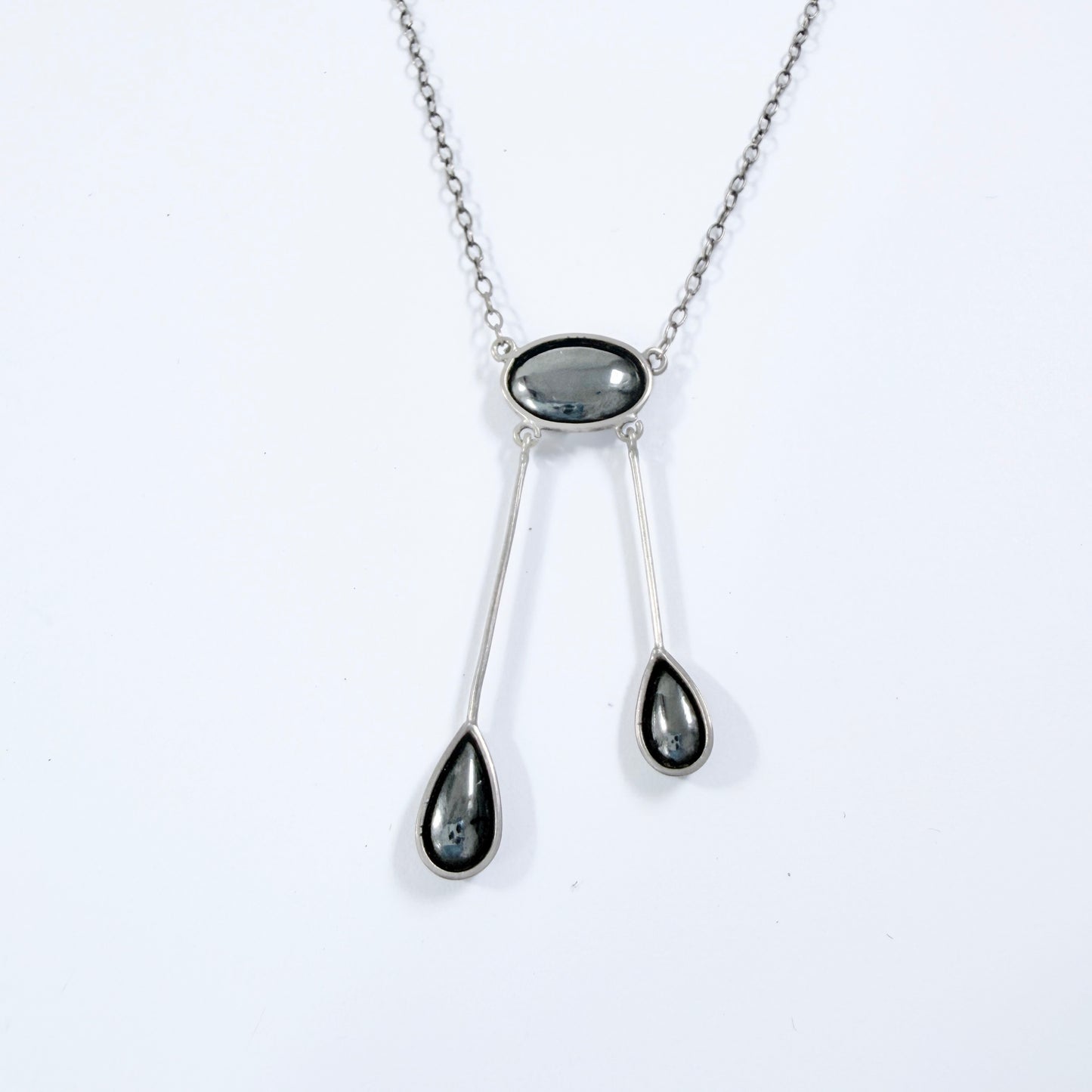 Antique ca 1920 Solid Silver Hematite Négligée Necklace.