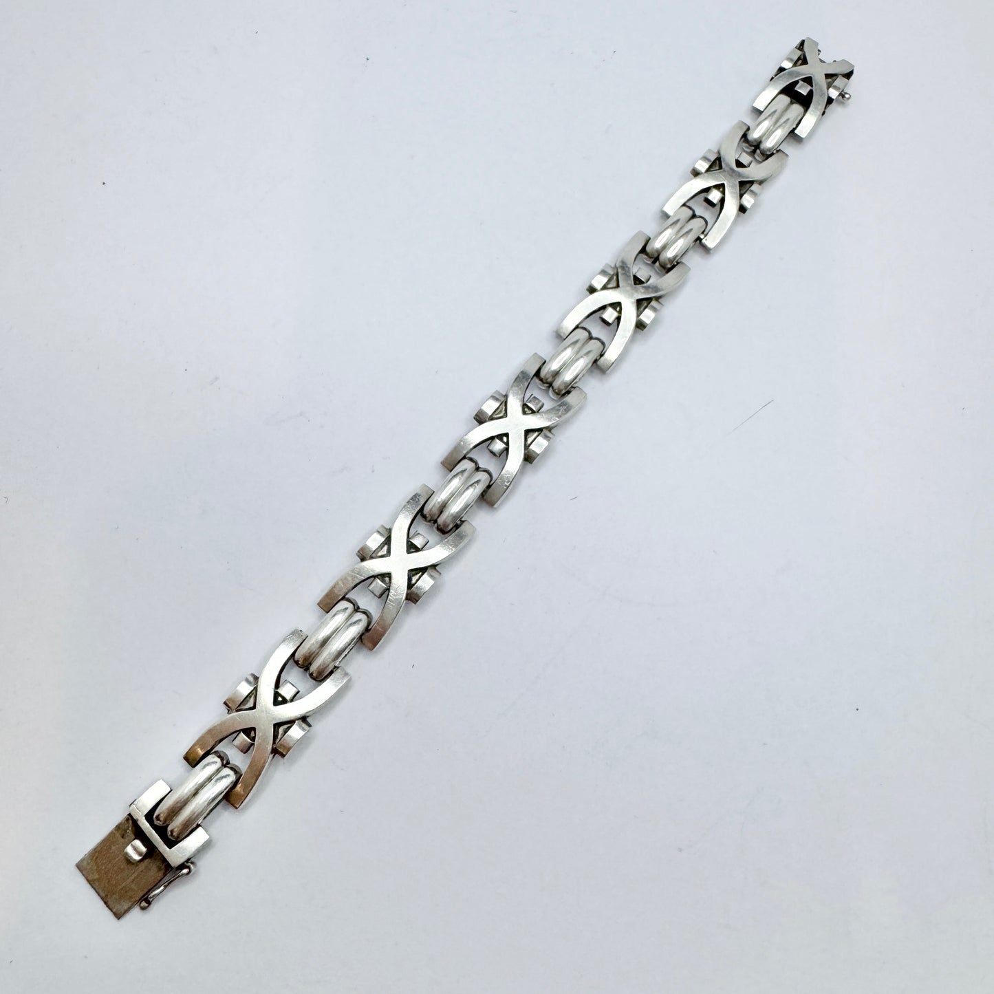 Georg Jensen, Denmark. Vintage Sterling Silver Bracelet. Design no 105 by Jorgen Jensen