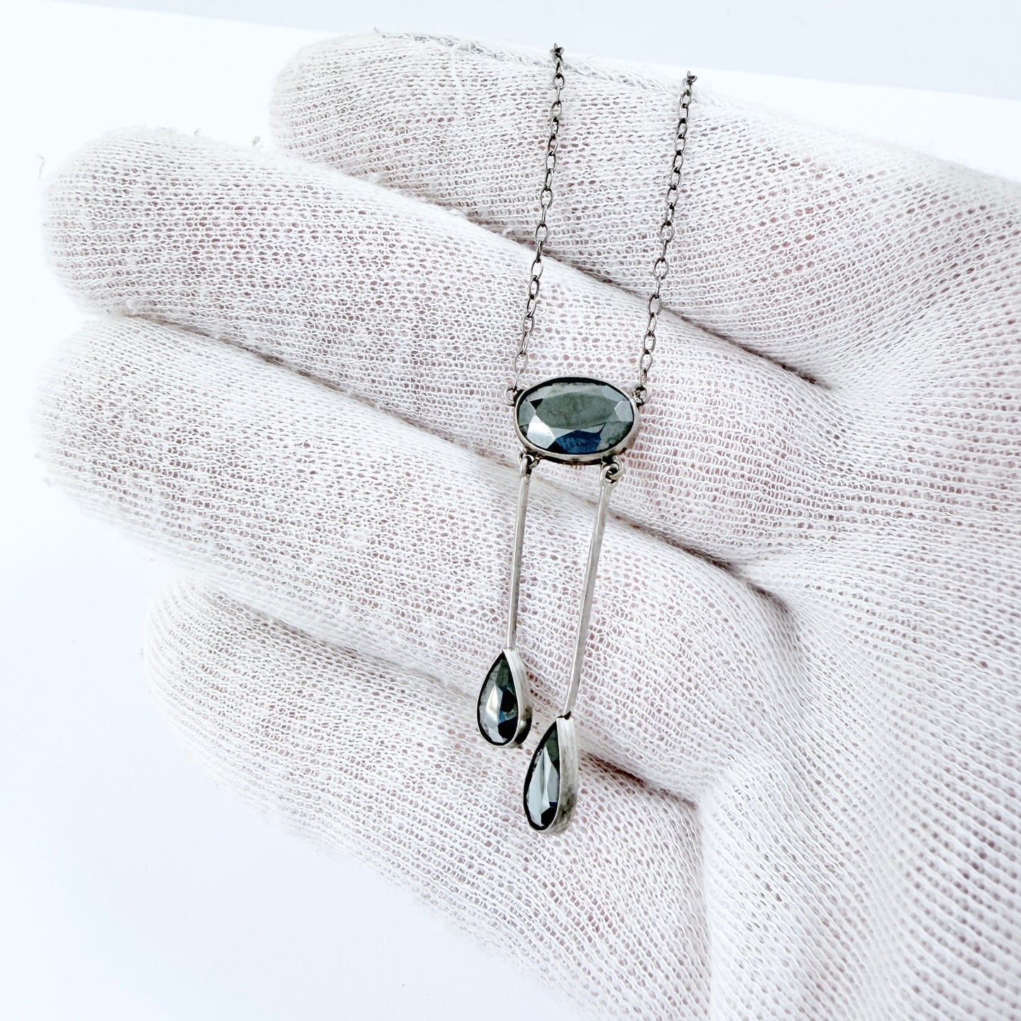 Antique ca 1920 Solid Silver Hematite Négligée Necklace.