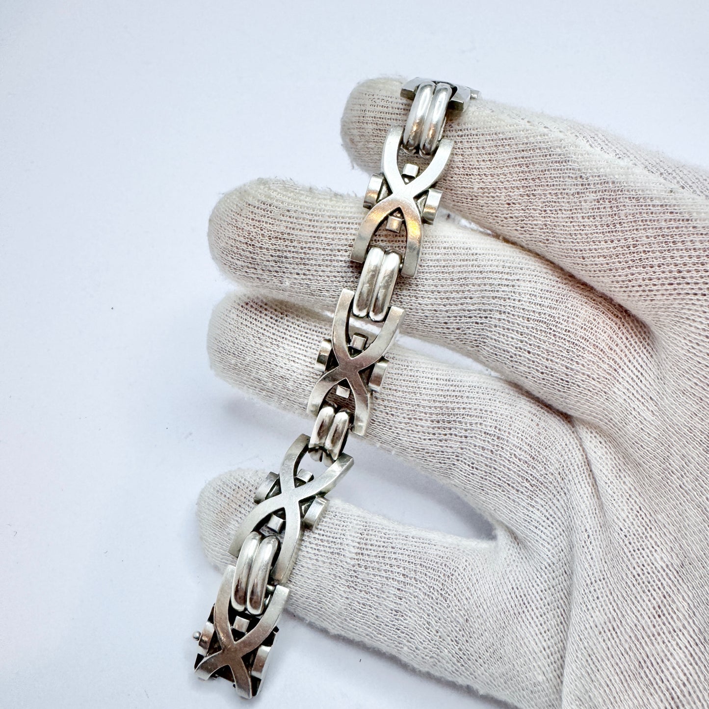 Georg Jensen, Denmark. Vintage Sterling Silver Bracelet. Design no 105 by Jorgen Jensen