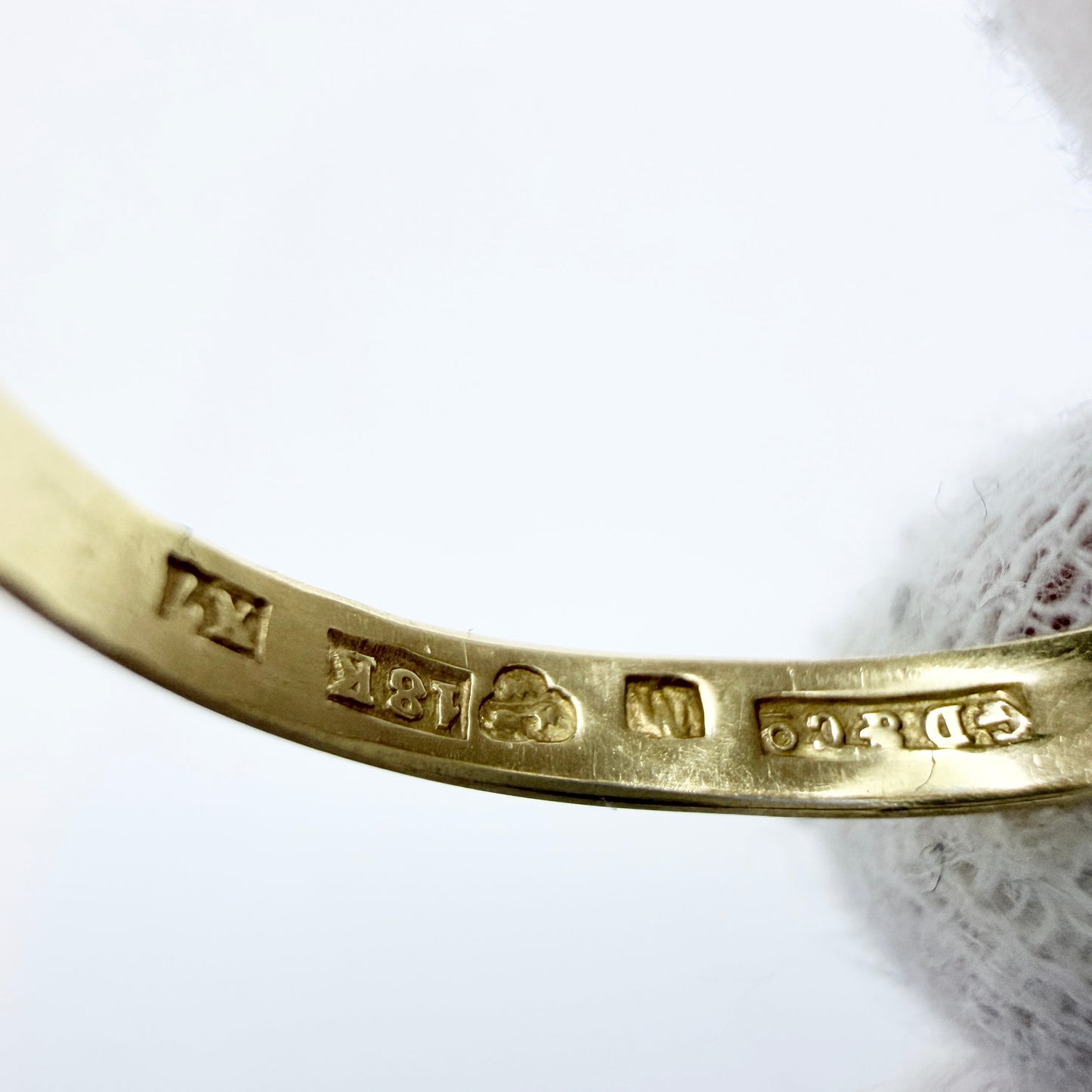 G Dahlgren, Sweden 1924. Antique 18k Gold Garnet Ring.