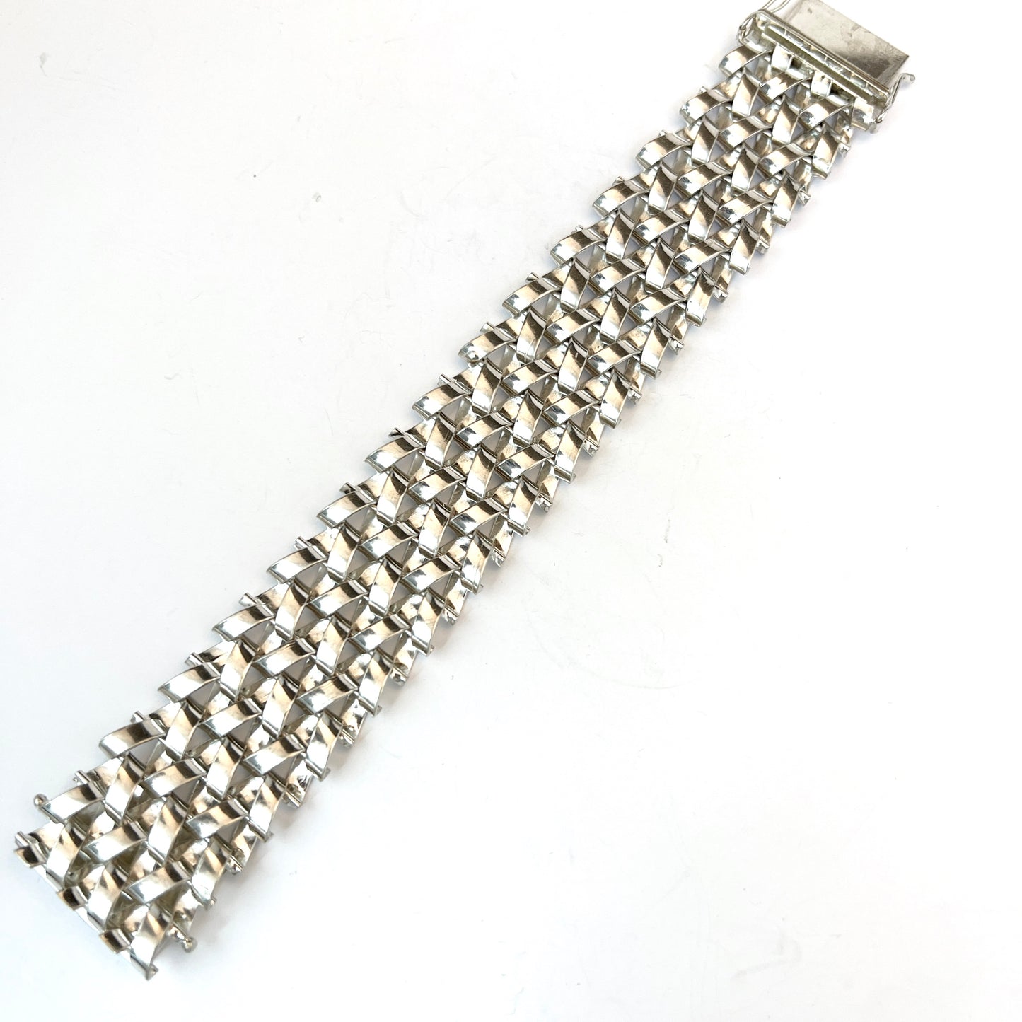 Jo-Ans, Sweden 1972 Bold Vintage Solid Silver Bracelet. 2.86oz