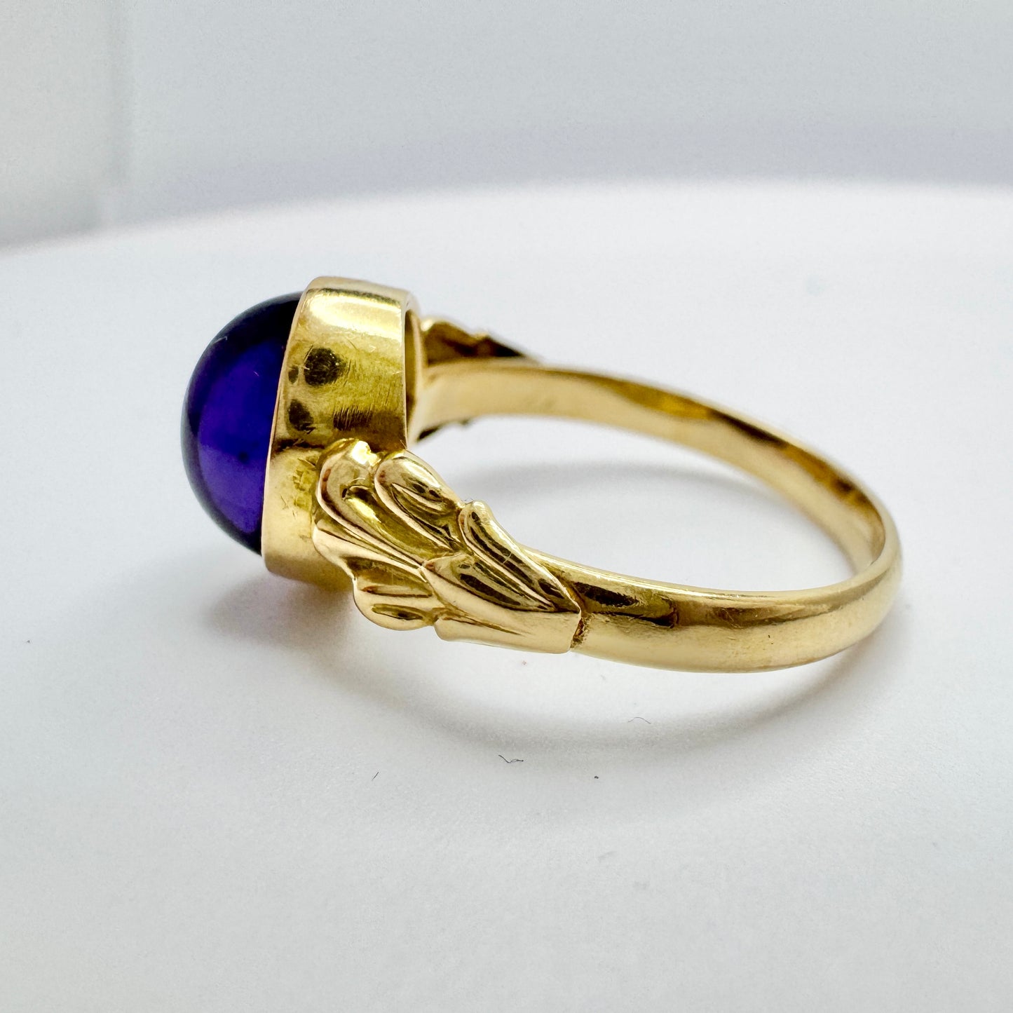 H O/Y. Finland 1941. Rare WW2-era 18k Gold Amethyst Ring.