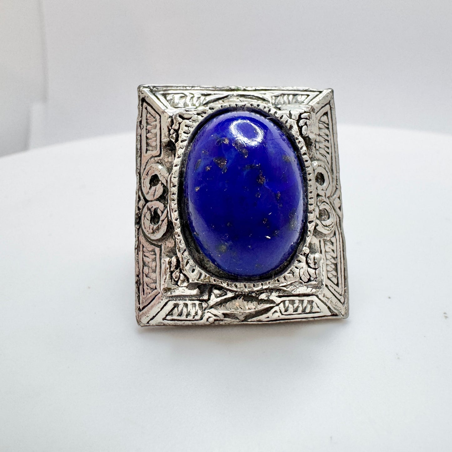 Vintage c 1970s. Bold Pewter Art Glass Ring.