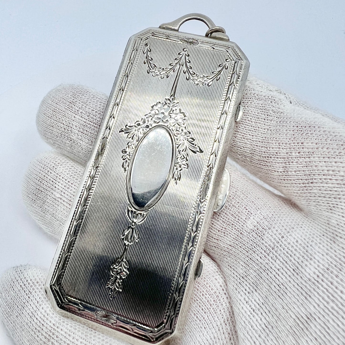 R. BLACKINTON & CO, early 1900s. Sterling Silver Locket Pendant. Possibly retailed by Selfridges & Co.