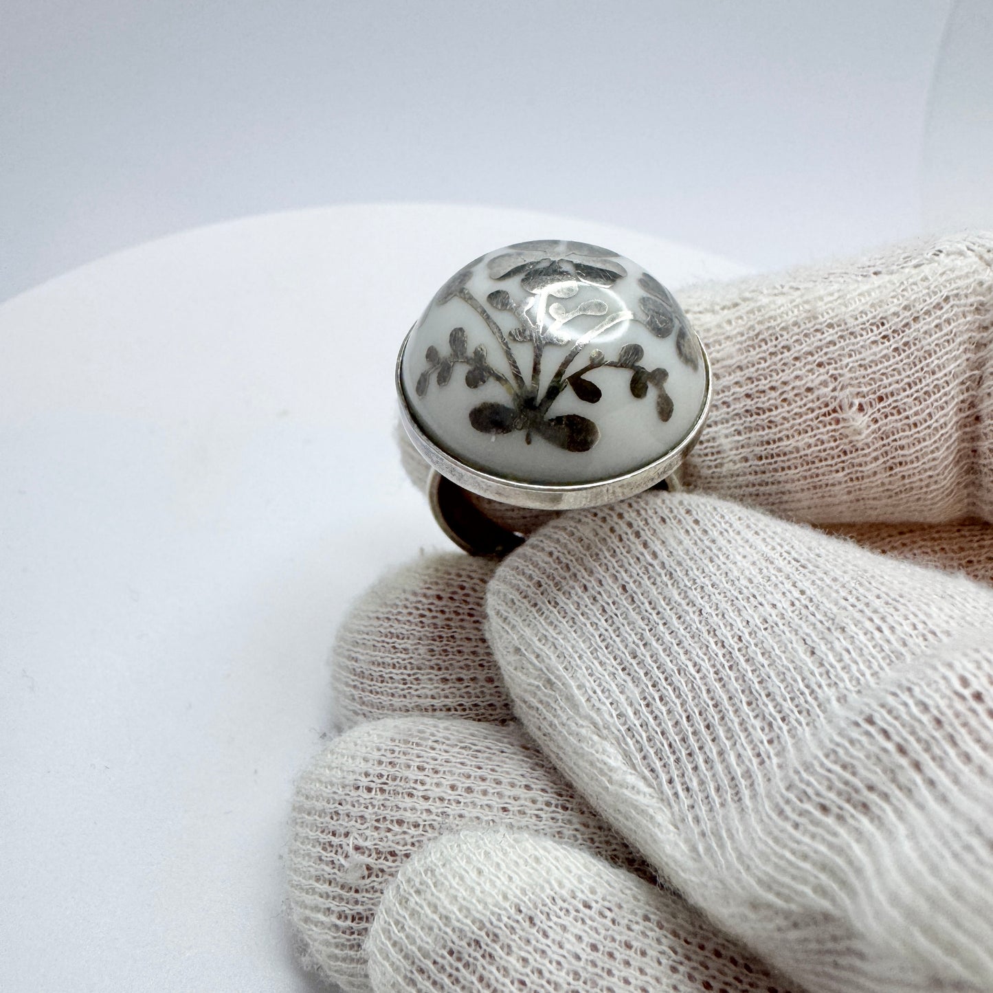 Anne Marie Ødegård for Porsgrund Norway 1970s Sterling Porcelain Ring
