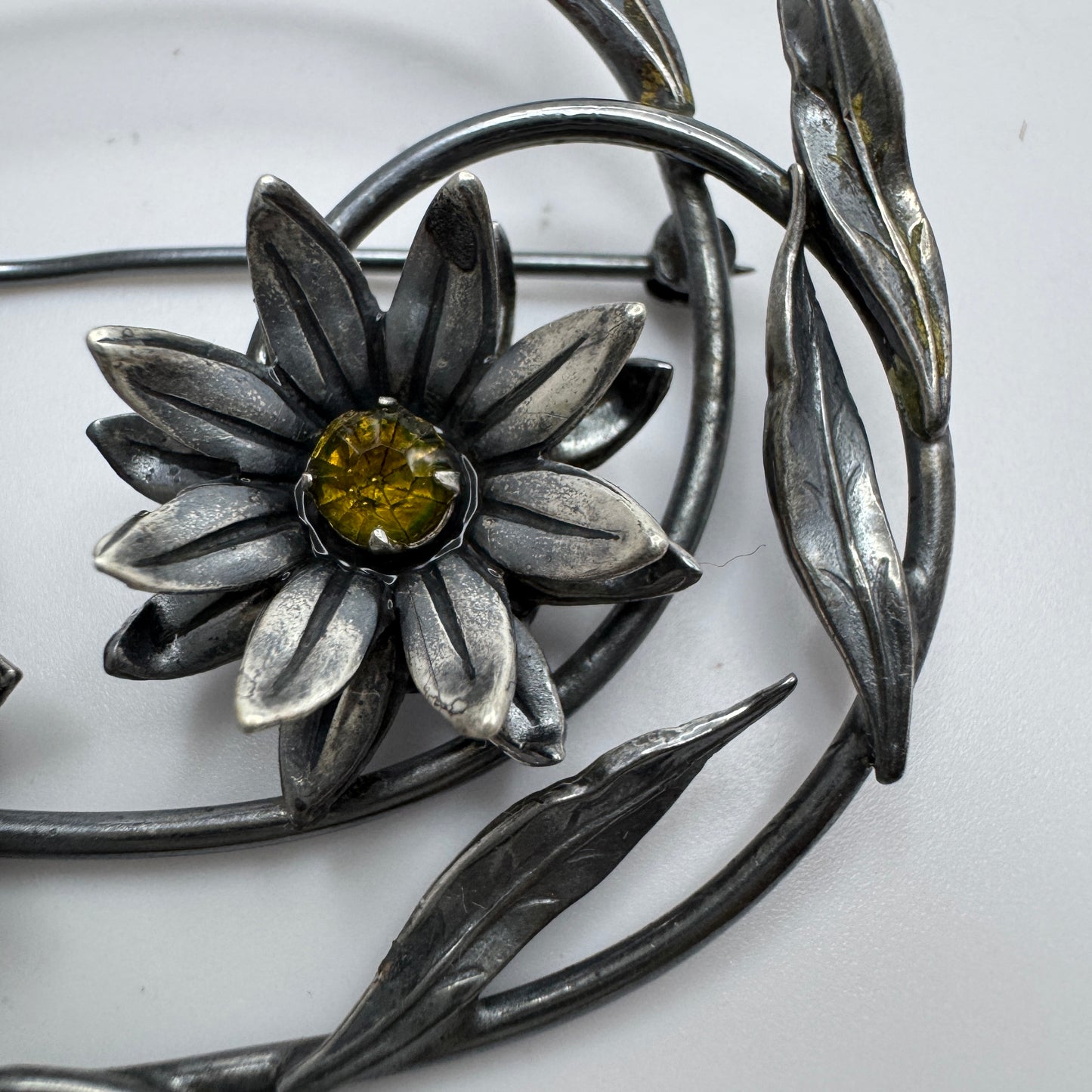 Vintage Sterling Silver Paste Stone Large Brooch. Prob. USA