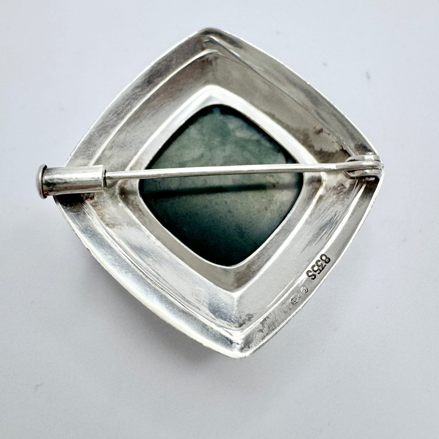 Vintage 1950-60s. Solid Silver Moss Agate Brooch.