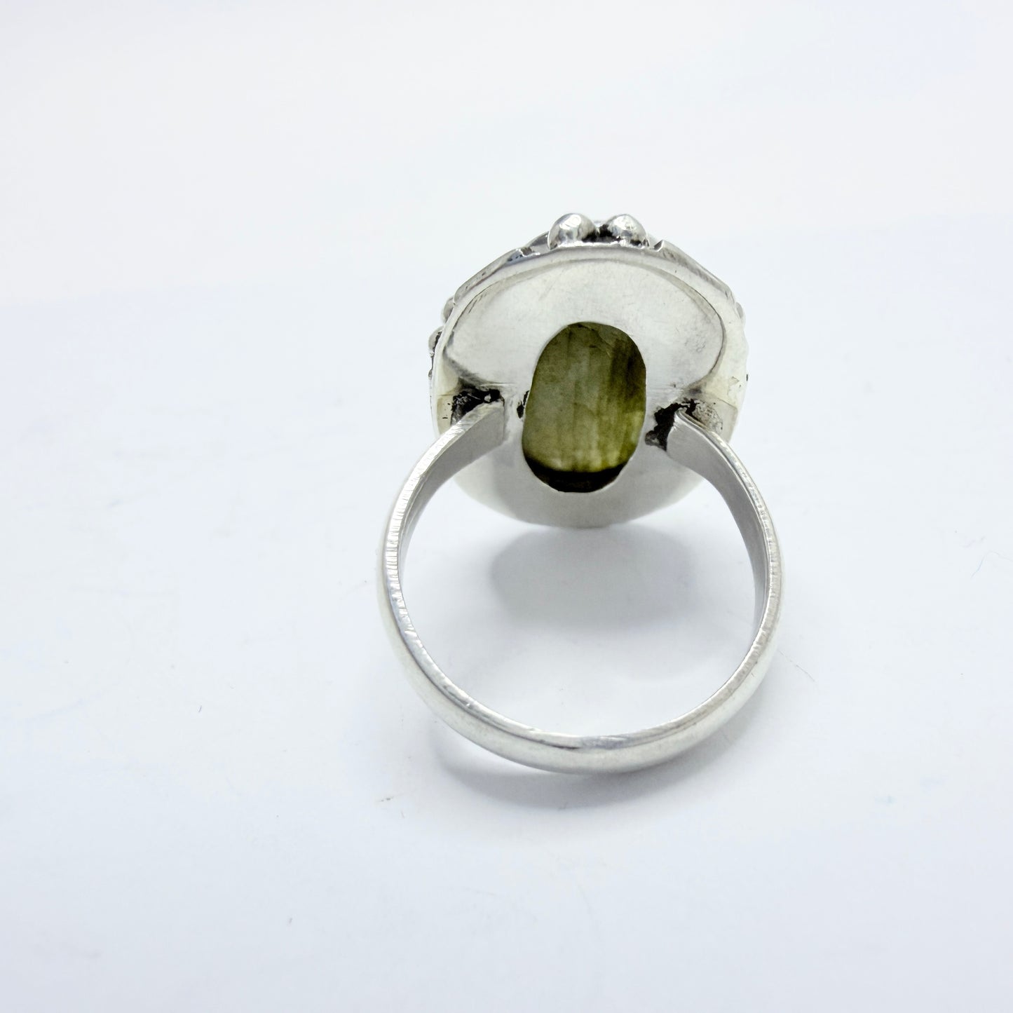 Vintage Sterling Silver Spectrolite Ring.