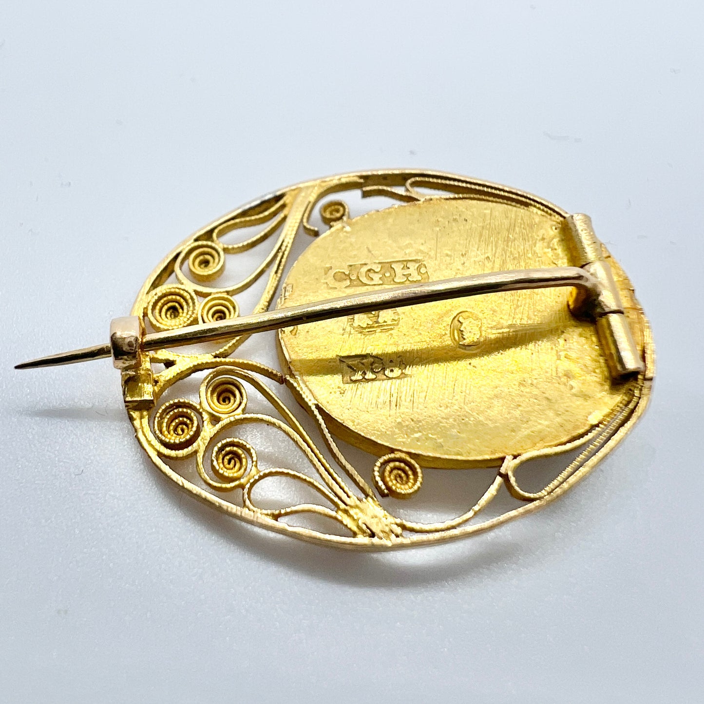 CG Hagbeck, Sweden 1804-11, Georgian 18k Gold Mourning Hair Brooch