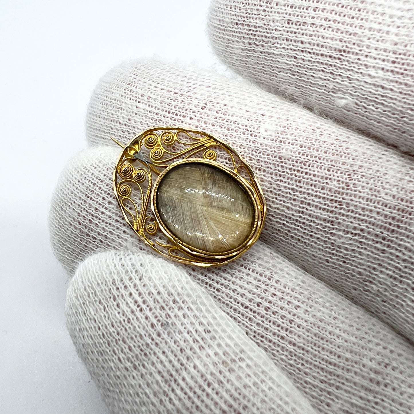 CG Hagbeck, Sweden 1804-11, Georgian 18k Gold Mourning Hair Brooch