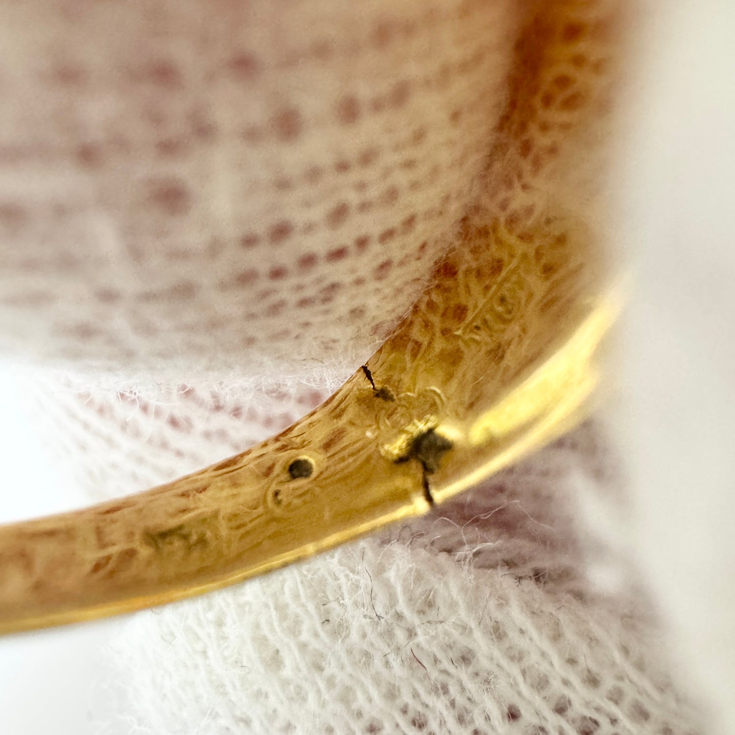 Sweden year 1881. Antique 18k Gold Enamel Memory Ring. Pls read description.