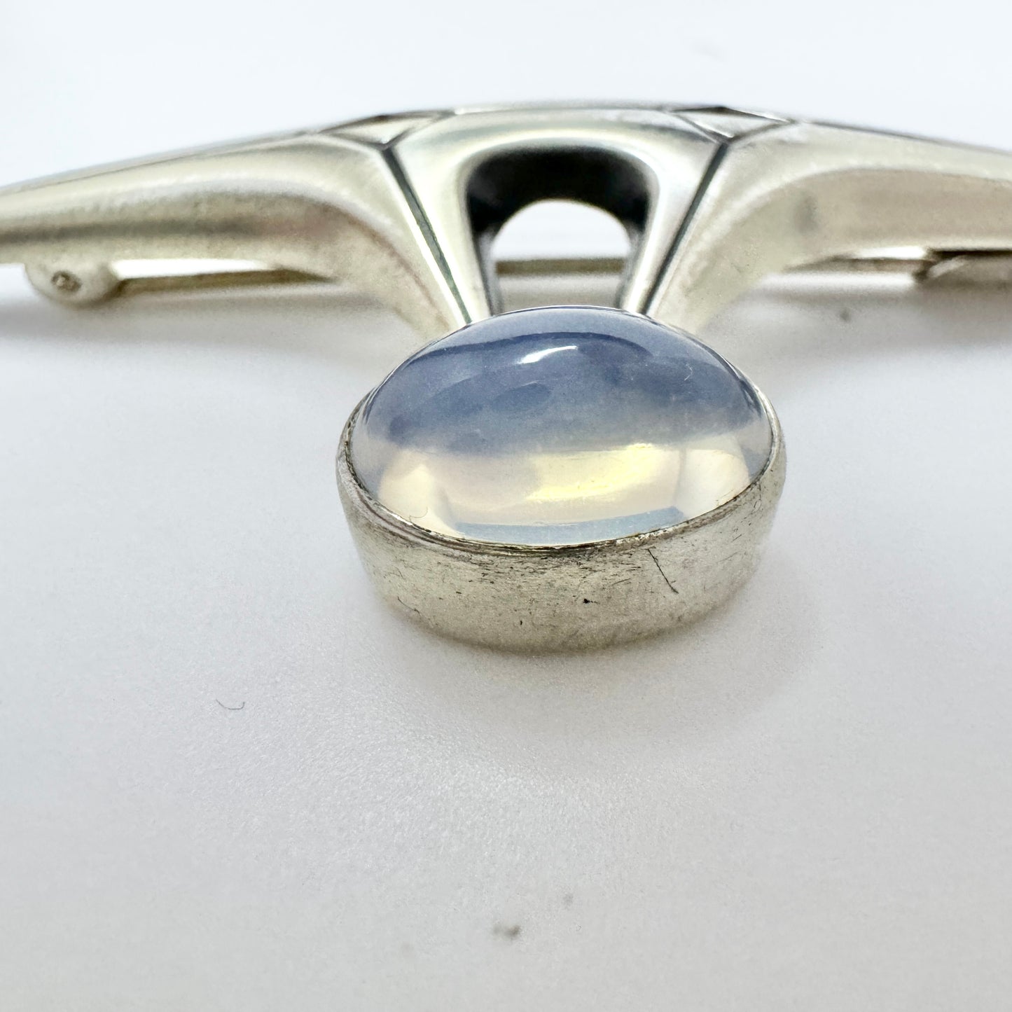 Elis Kauppi, Kupittaan Kulta Finland 1959. Vintage Solid Silver Moonstone Brooch.