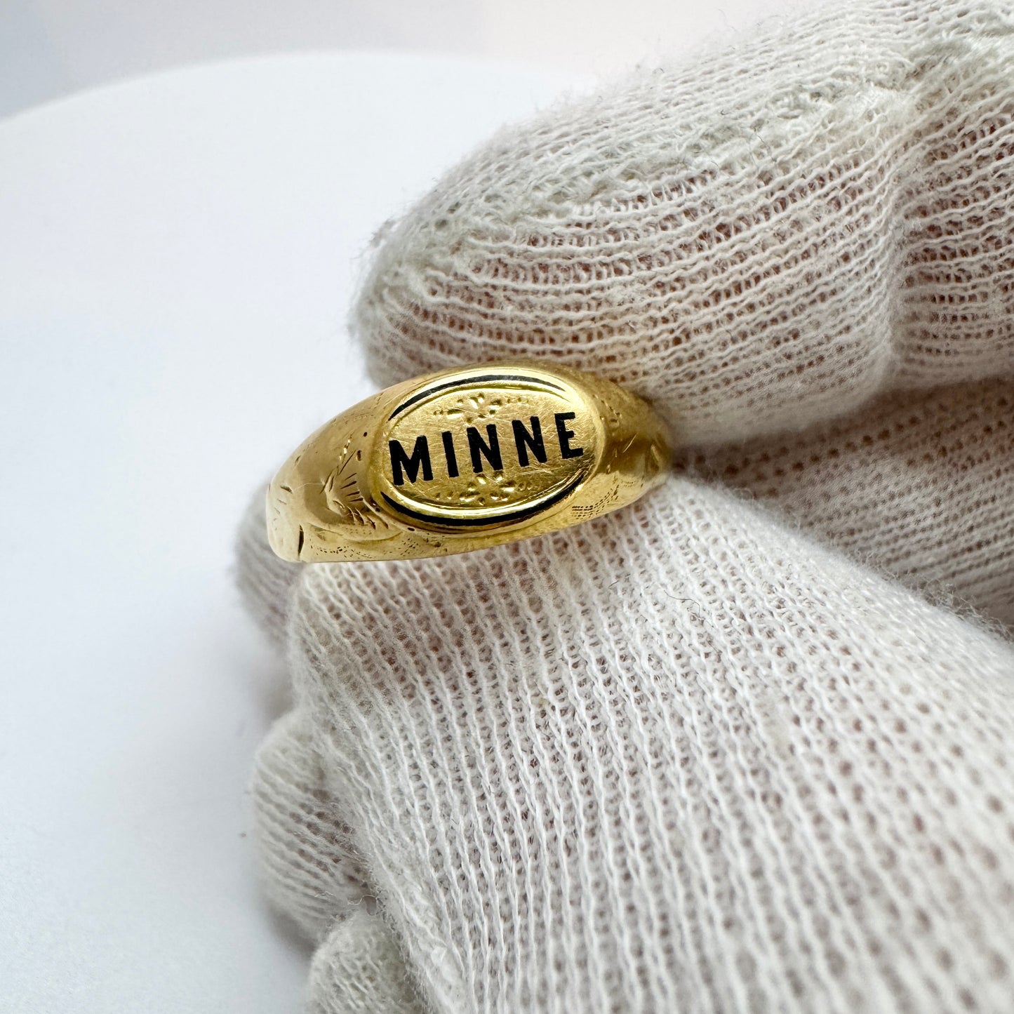 Sweden year 1881. Antique 18k Gold Enamel Memory Ring. Pls read description.