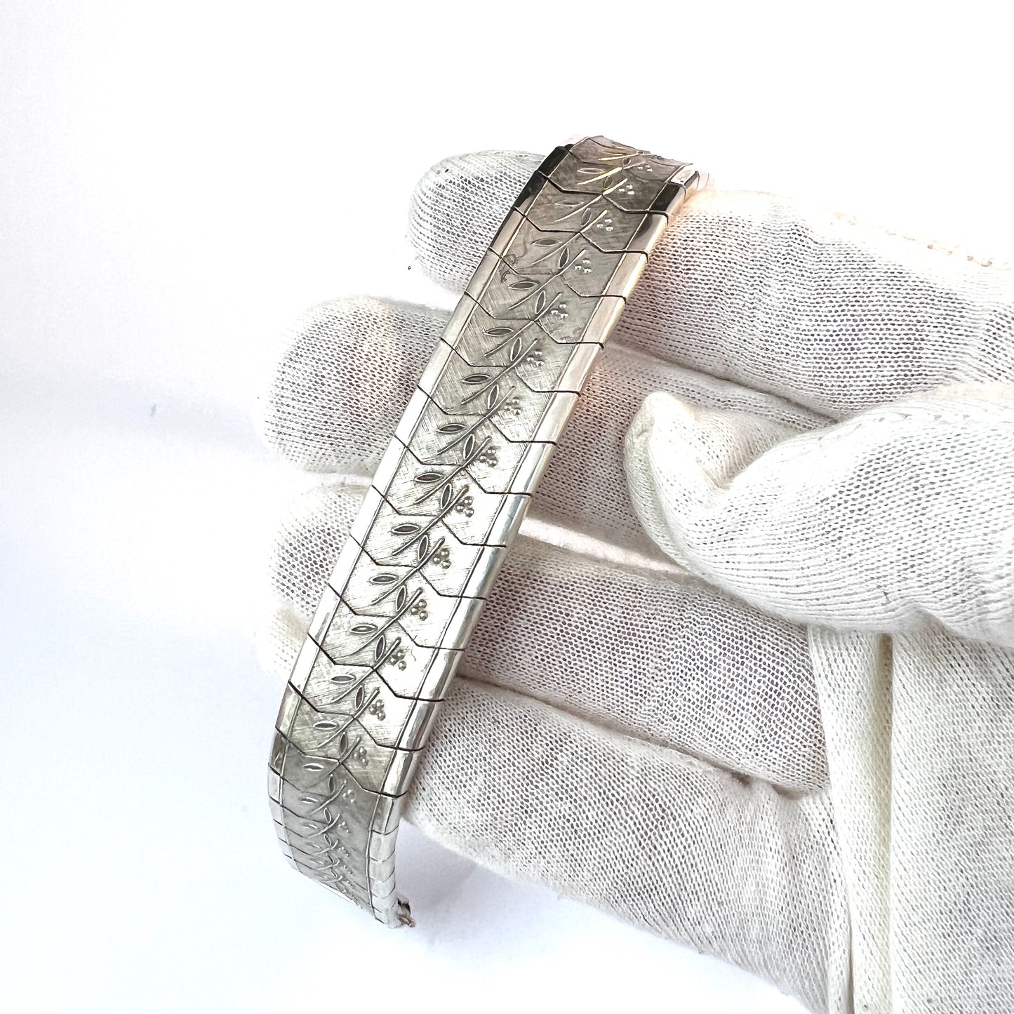 Sweden c 1950-60s. Chunky Sterling Silver Bracelet.