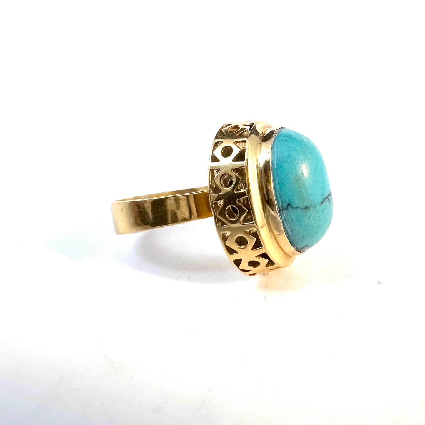 Örneus, Stockholm 1969. Vintage 18k Gold Turquoise Ring.