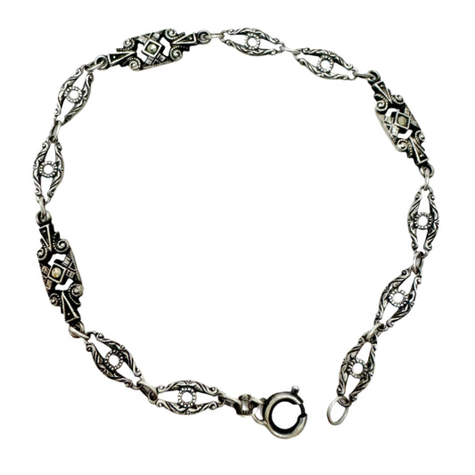 Hugo Grün, Finland c 1930. Vintage Solid Silver Marcasite Bracelet.