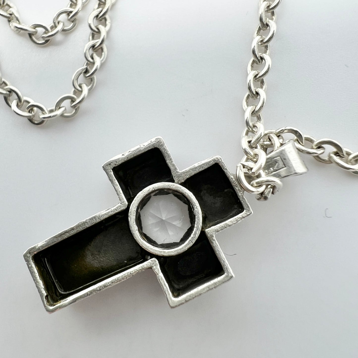 Finnfeelings, Finland Vintage Solid Silver Rock Crystal Cross Pendant Necklace.