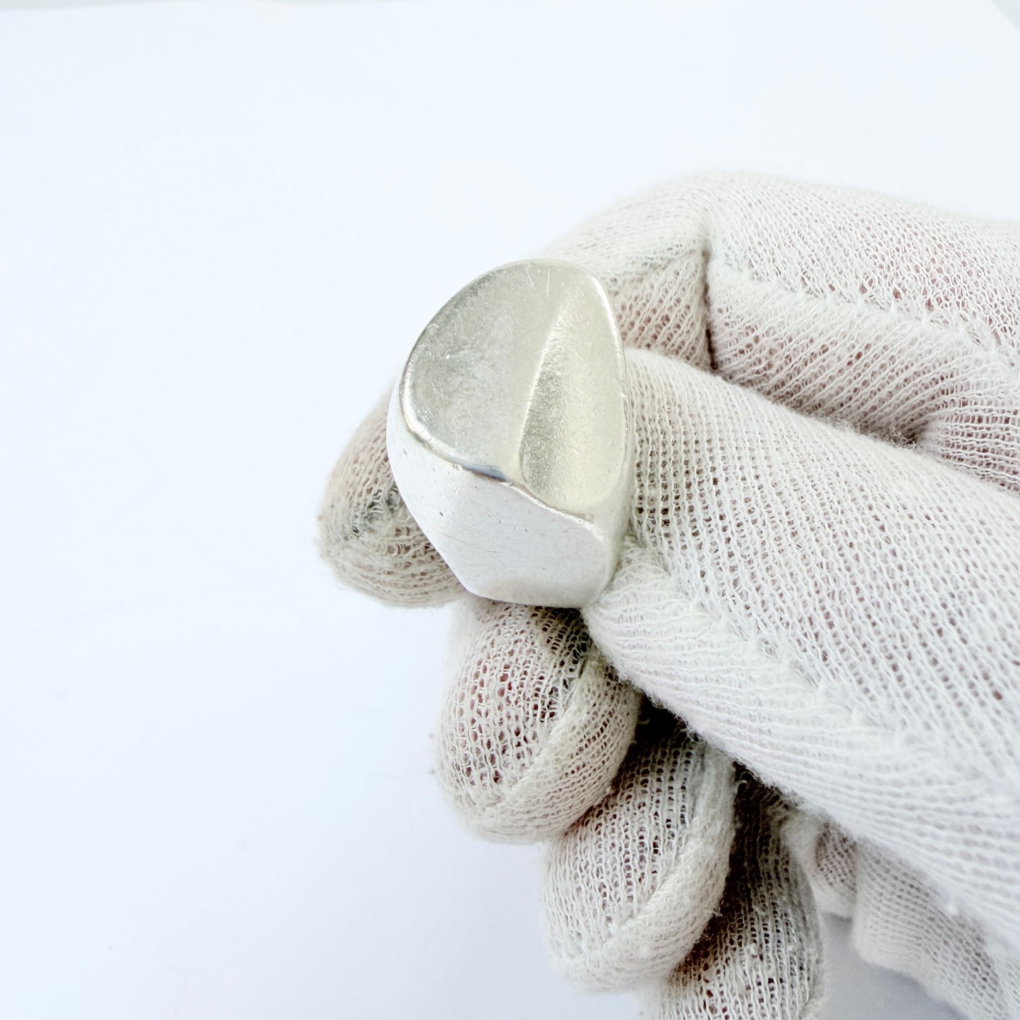 Per Dåvik for Alton, Sweden 1973. Vintage Modernist Sterling Silver Ring. Signed.