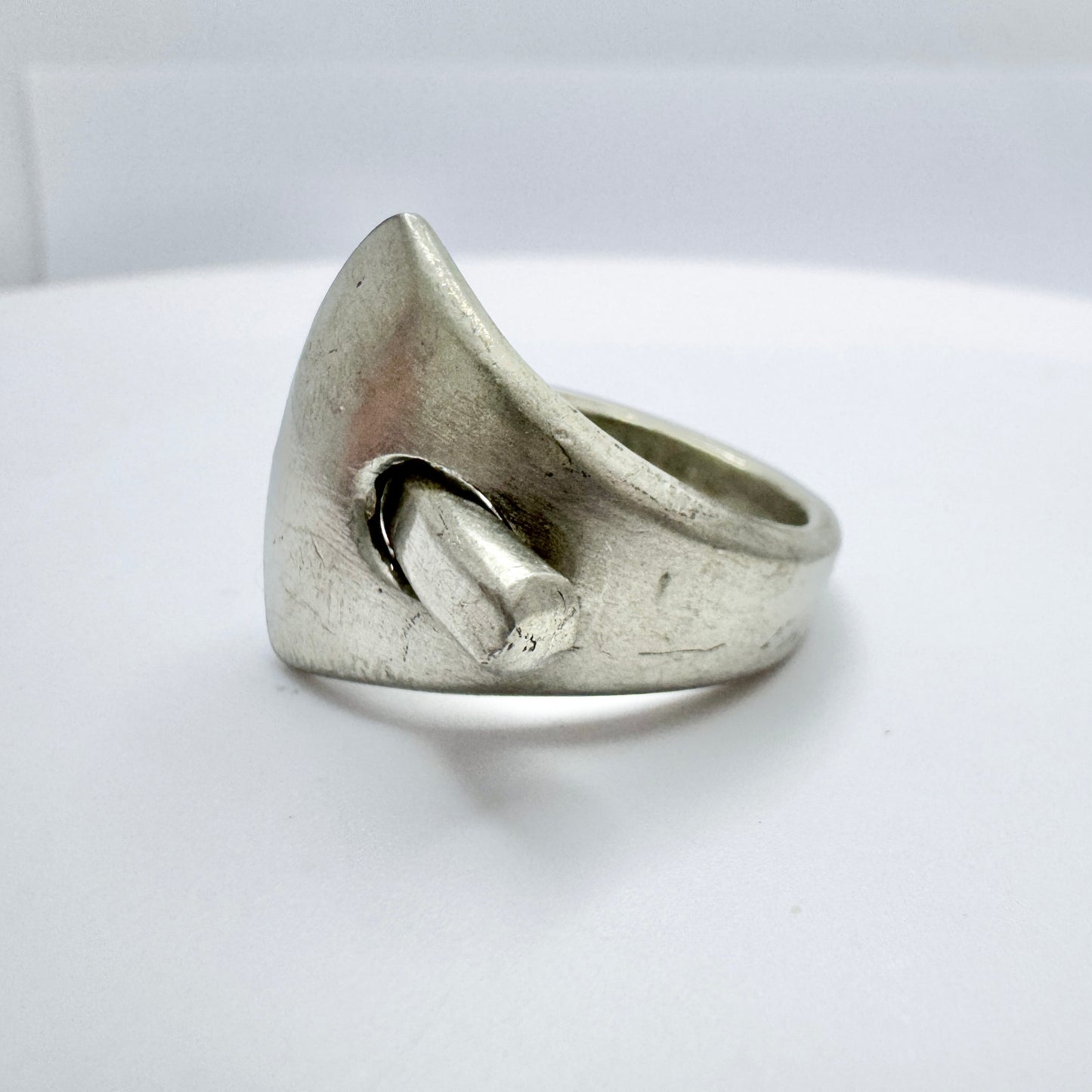 Bent Larsen, Denmark ca 1970s. Vintage Pewter Ring.