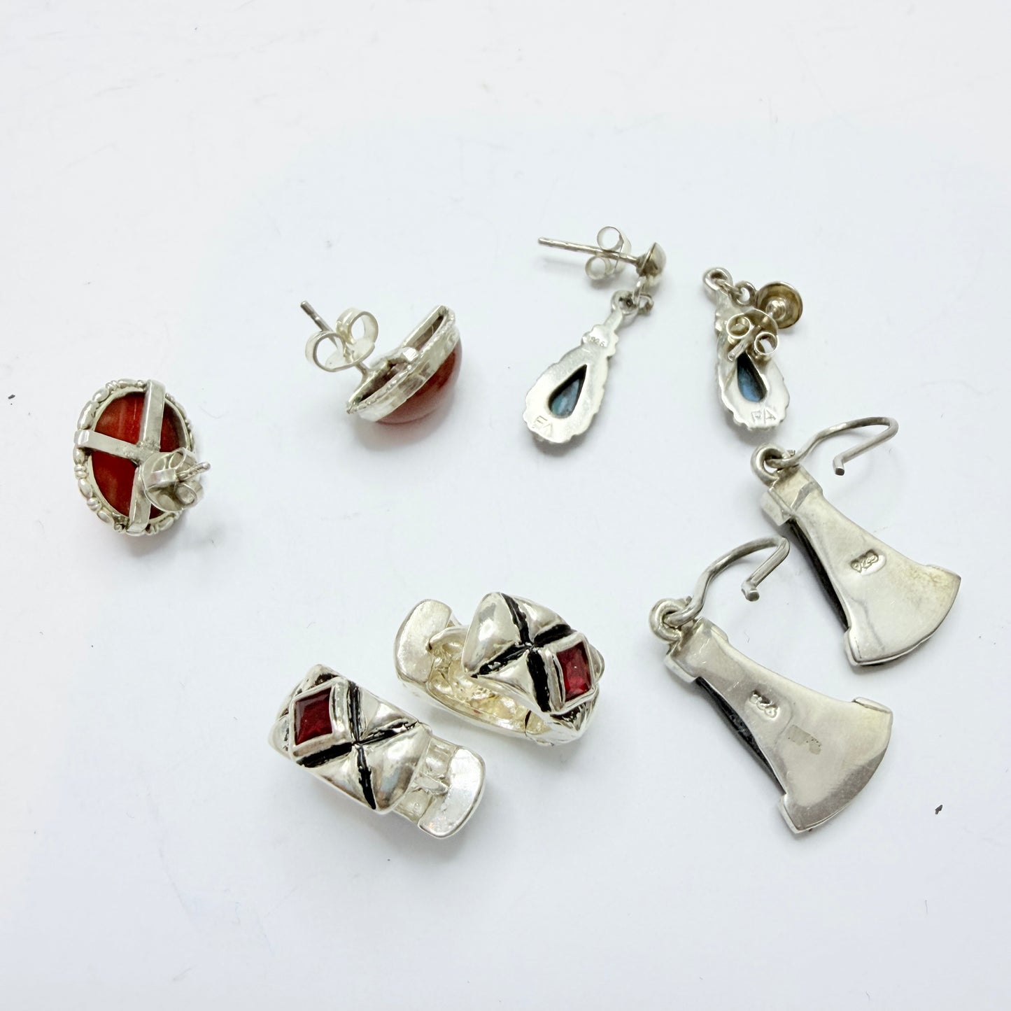 4 Pair of Vintage Sterling Silver Earrings. Job-lot