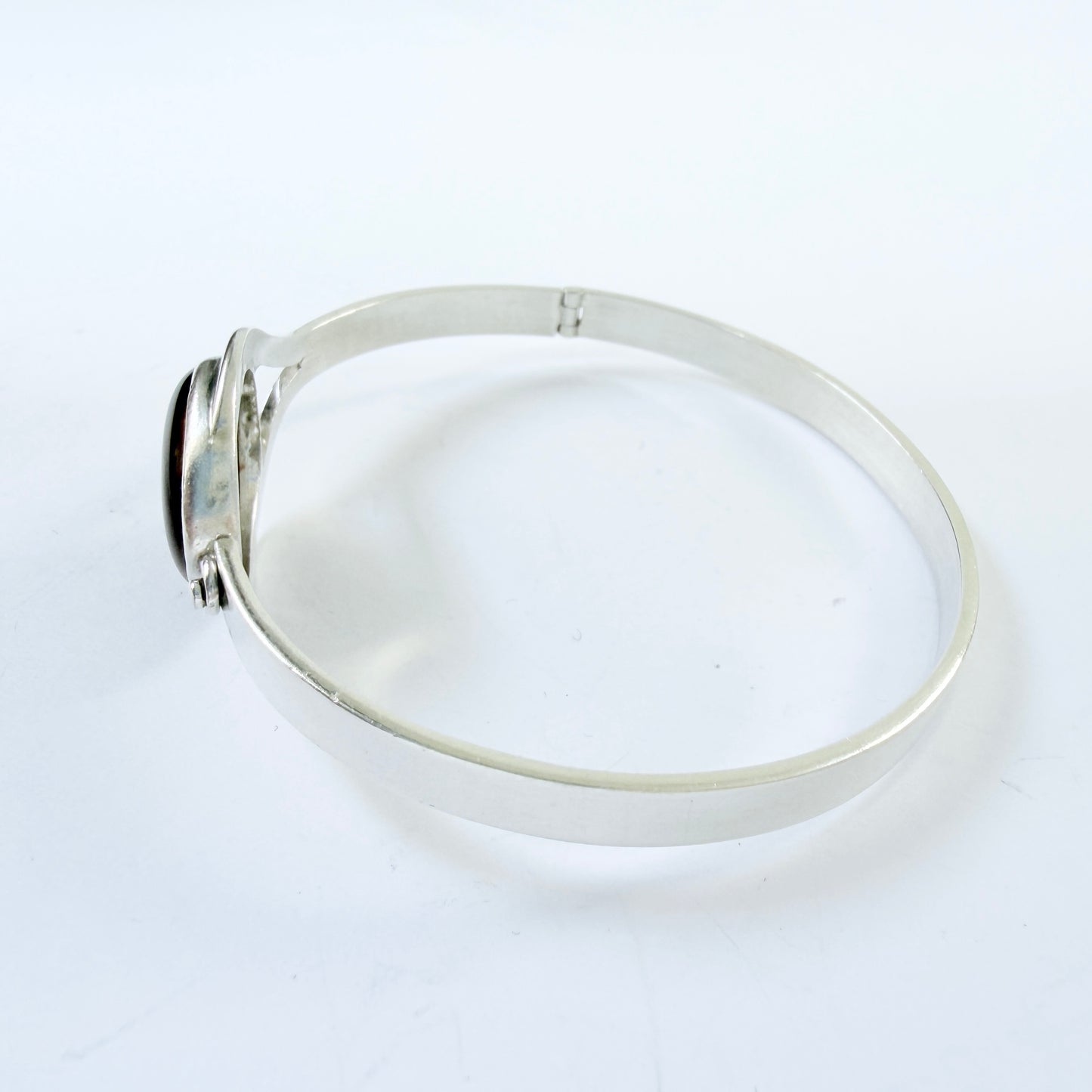 Victor Janson, Sweden 1965. Vintage Sterling Silver Tiger's Eye Hinged Bracelet.
