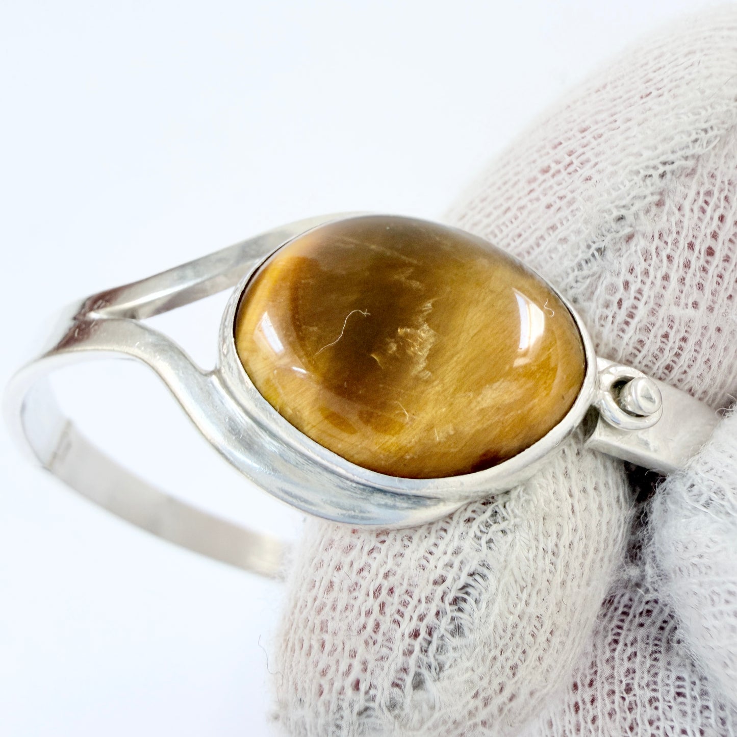 Victor Janson, Sweden 1965. Vintage Sterling Silver Tiger's Eye Hinged Bracelet.