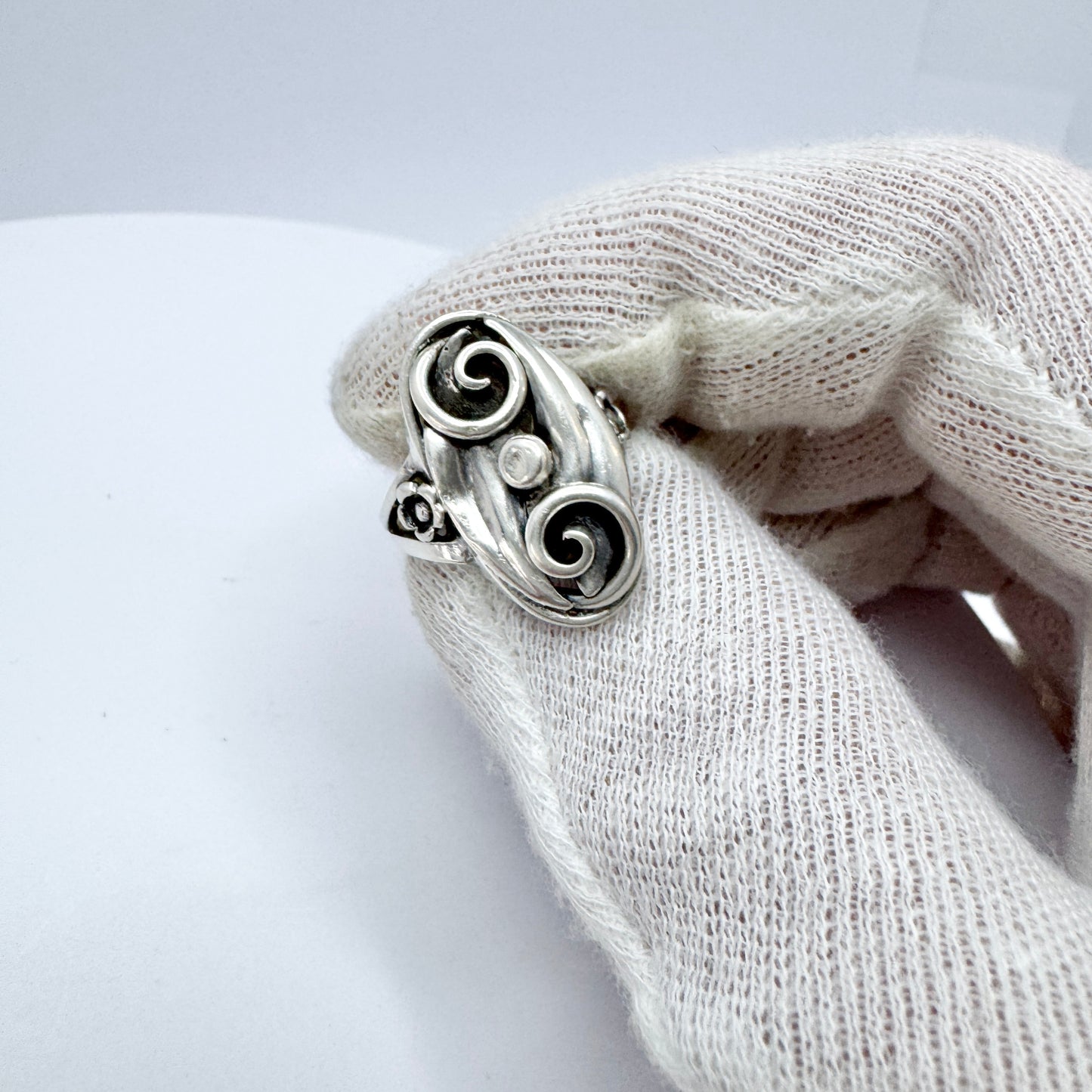 Hans Jensen, Denmark ca 1940. Vintage Solid Silver Ring.