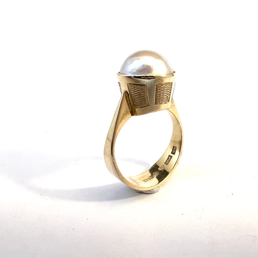 Fryklund & Pålsson, Sweden 1963. Vintage Modernist 18k Gold Mabe Pearl Ring.