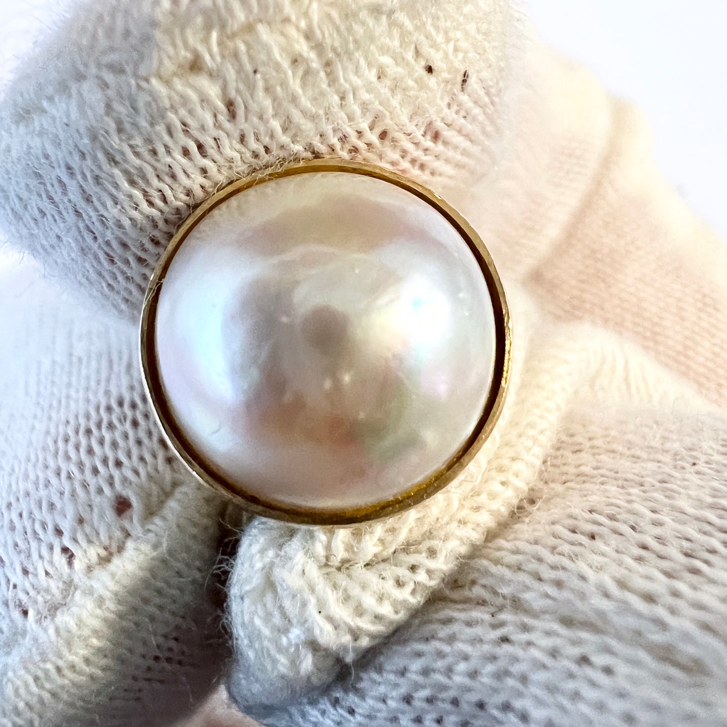 Fryklund & Pålsson, Sweden 1963. Vintage Modernist 18k Gold Mabe Pearl Ring.