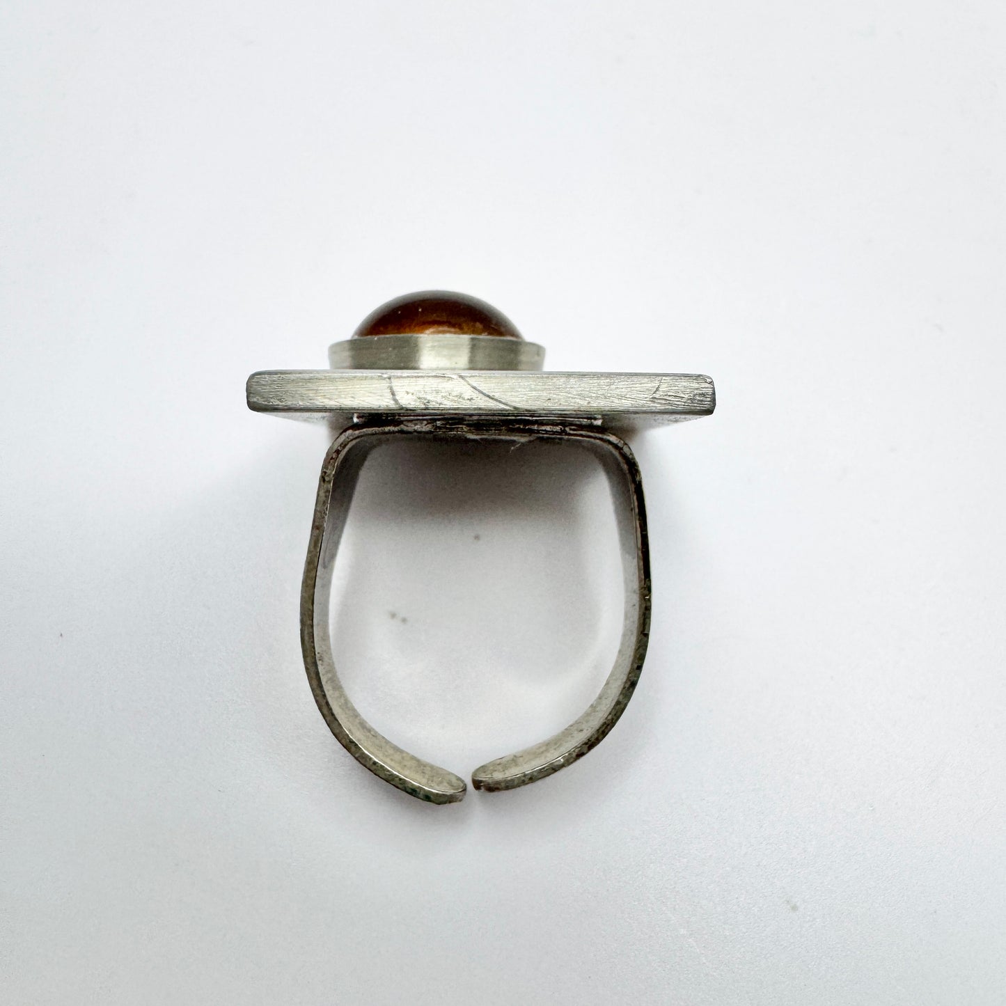 Vintage 1970s. Pewter Glass Ring.