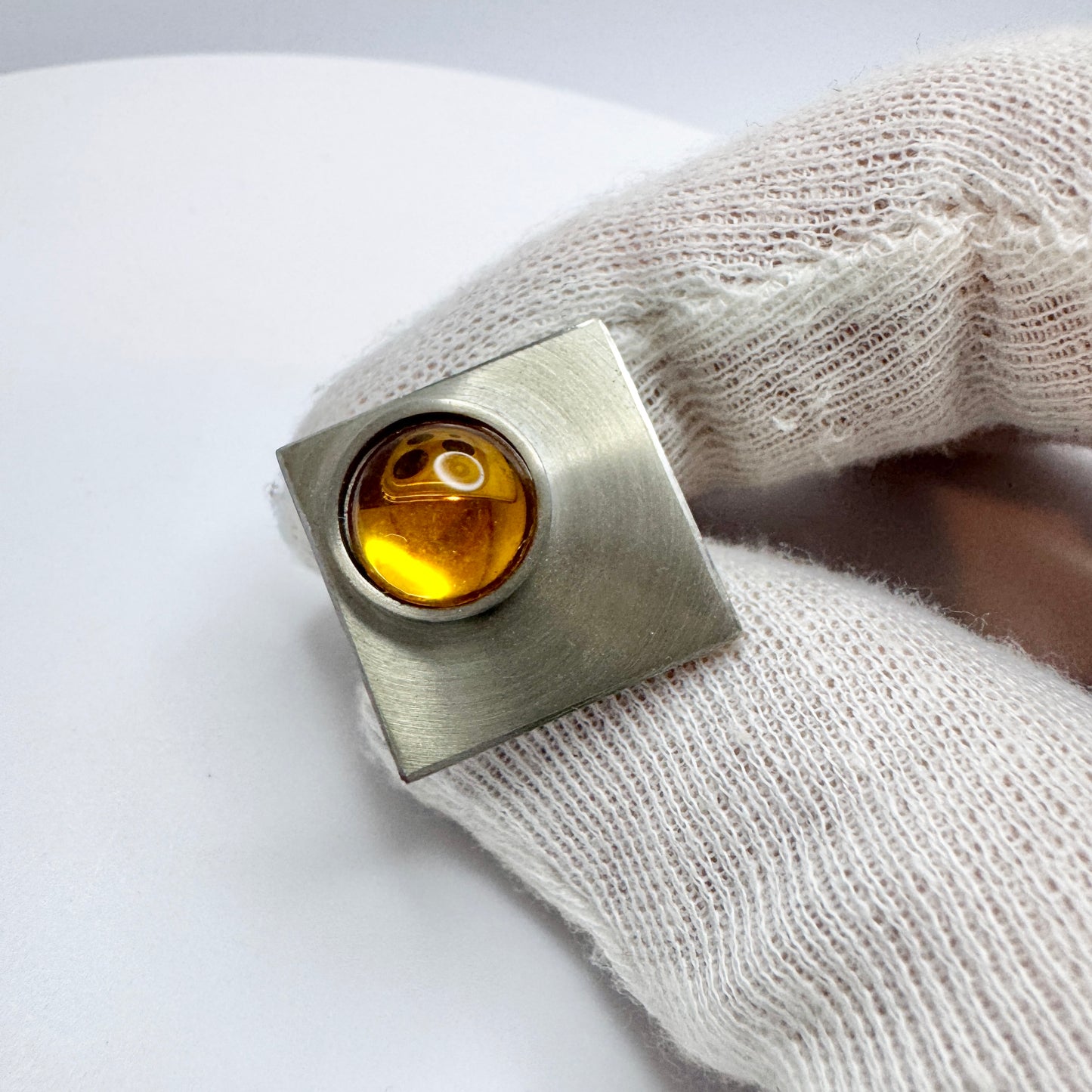 Vintage 1970s. Pewter Glass Ring.