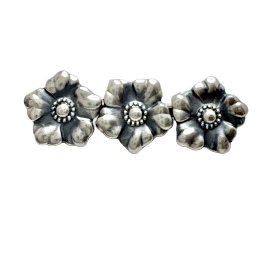 G Dahlgren, Sweden 1947. Vintage Solid Silver Flower Brooch.