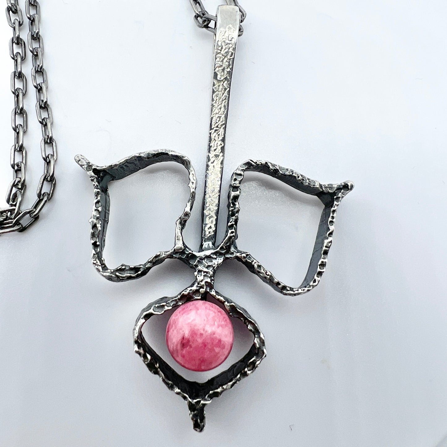 Heribert Engelbert, Sweden 1960s Vintage Modernist Sterling Silver Rhodonite Pendant Necklace.