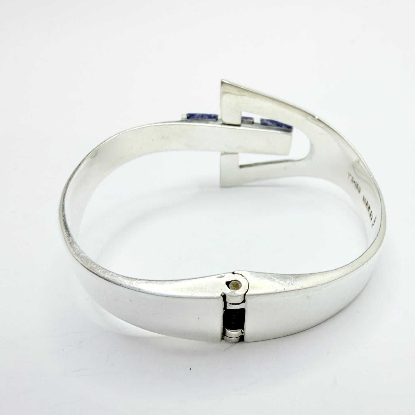 Mexico. Chunky Vintage Sterling Silver Lapis Lazuli Clamper Bracelet.