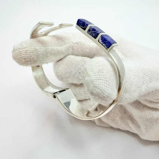 Mexico. Chunky Vintage Sterling Silver Lapis Lazuli Clamper Bracelet.