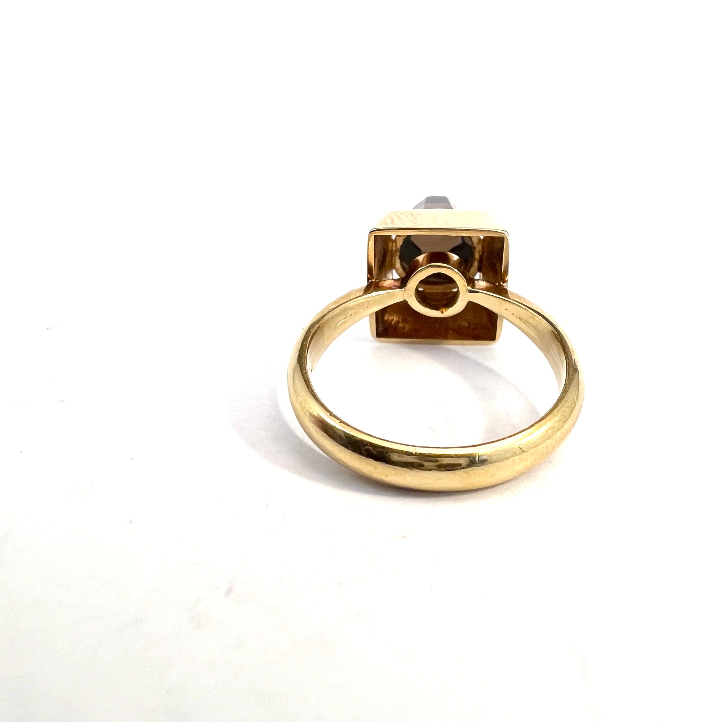 Vintage Modernist 18k Gold Smoky Quartz Ring.