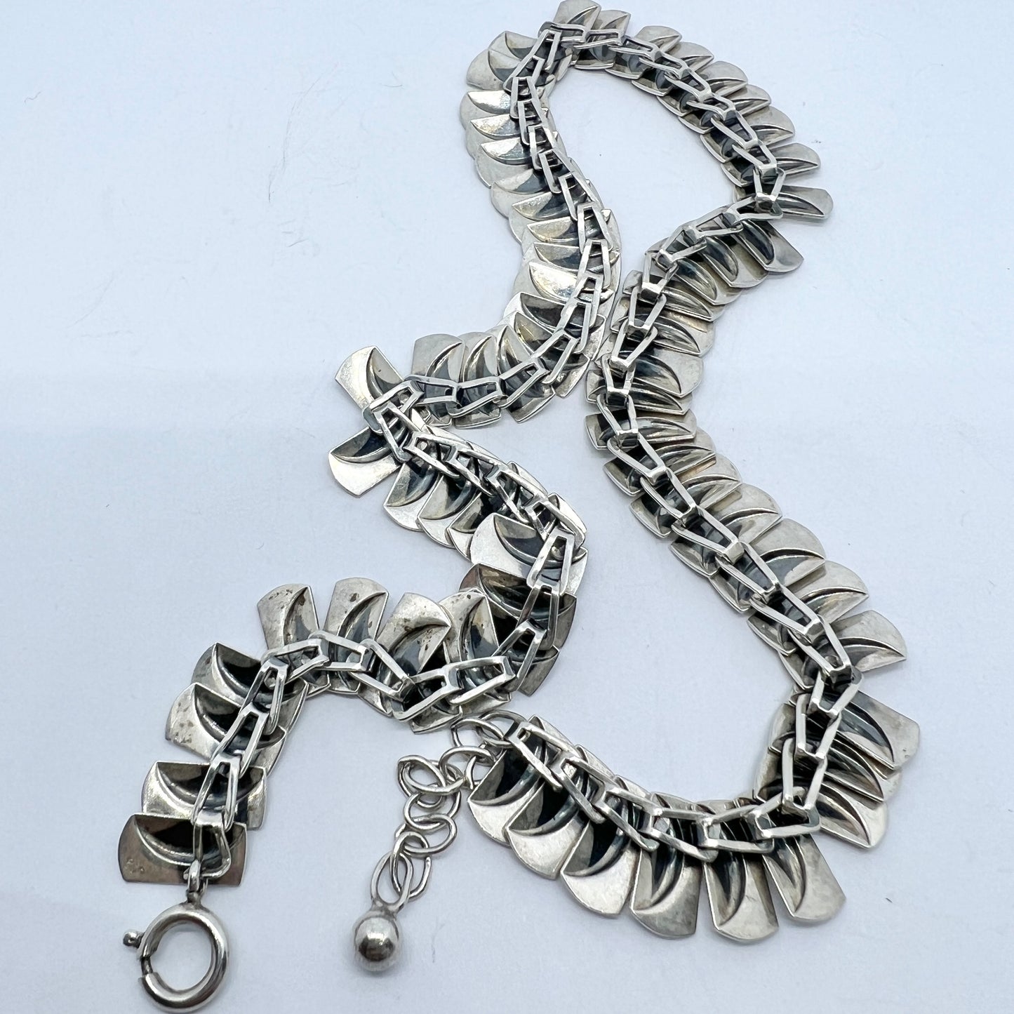 Vintage 1950s Solid Silver Necklace.