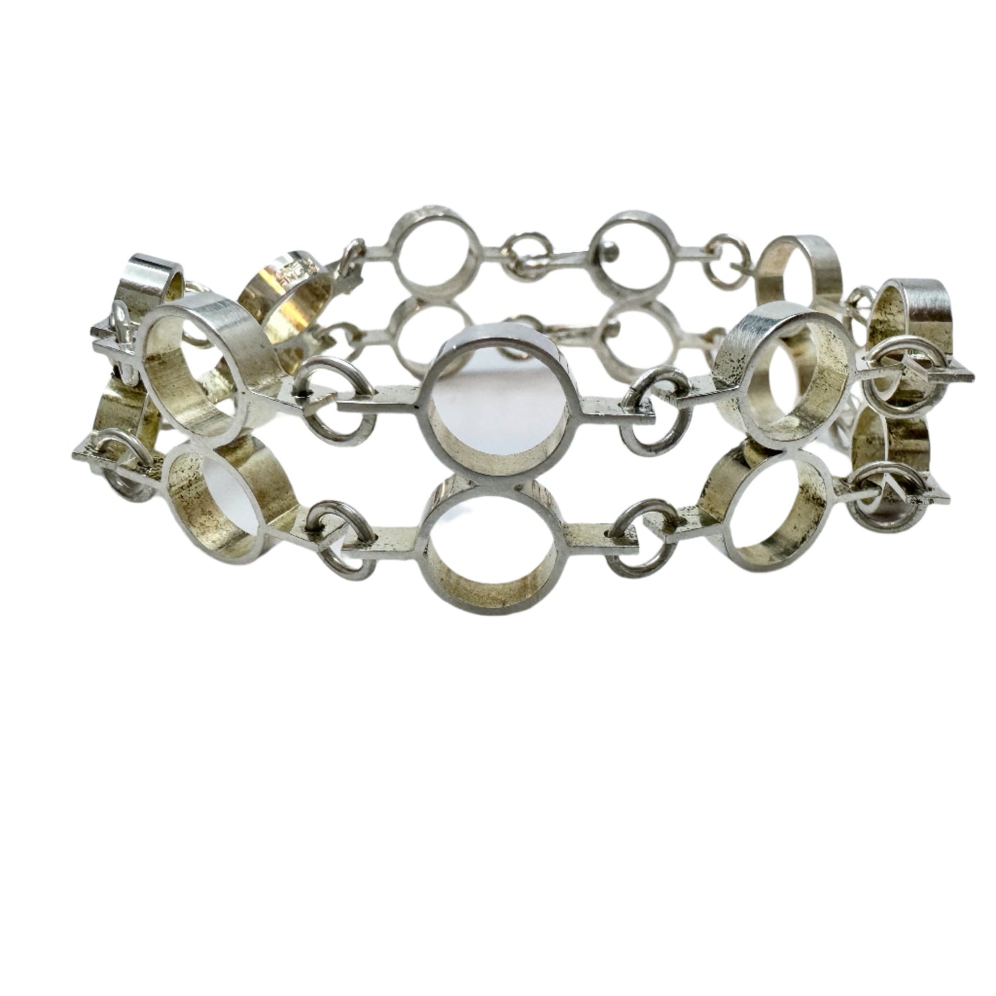 Jorma Laine for Kultateollisuus, Finland 1972. Vintage Solid Silver Bracelet.