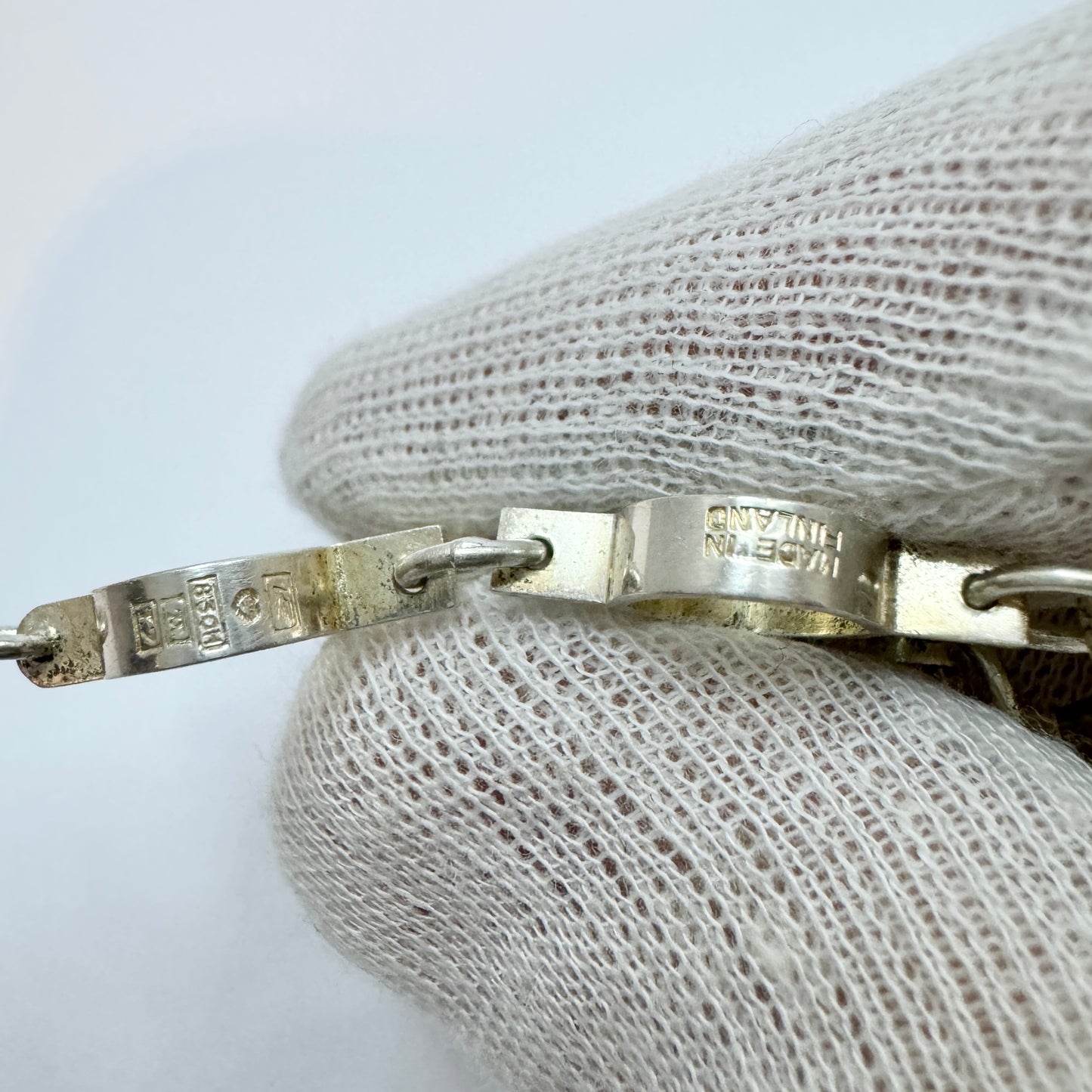 Jorma Laine for Kultateollisuus, Finland 1972. Vintage Solid Silver Bracelet.