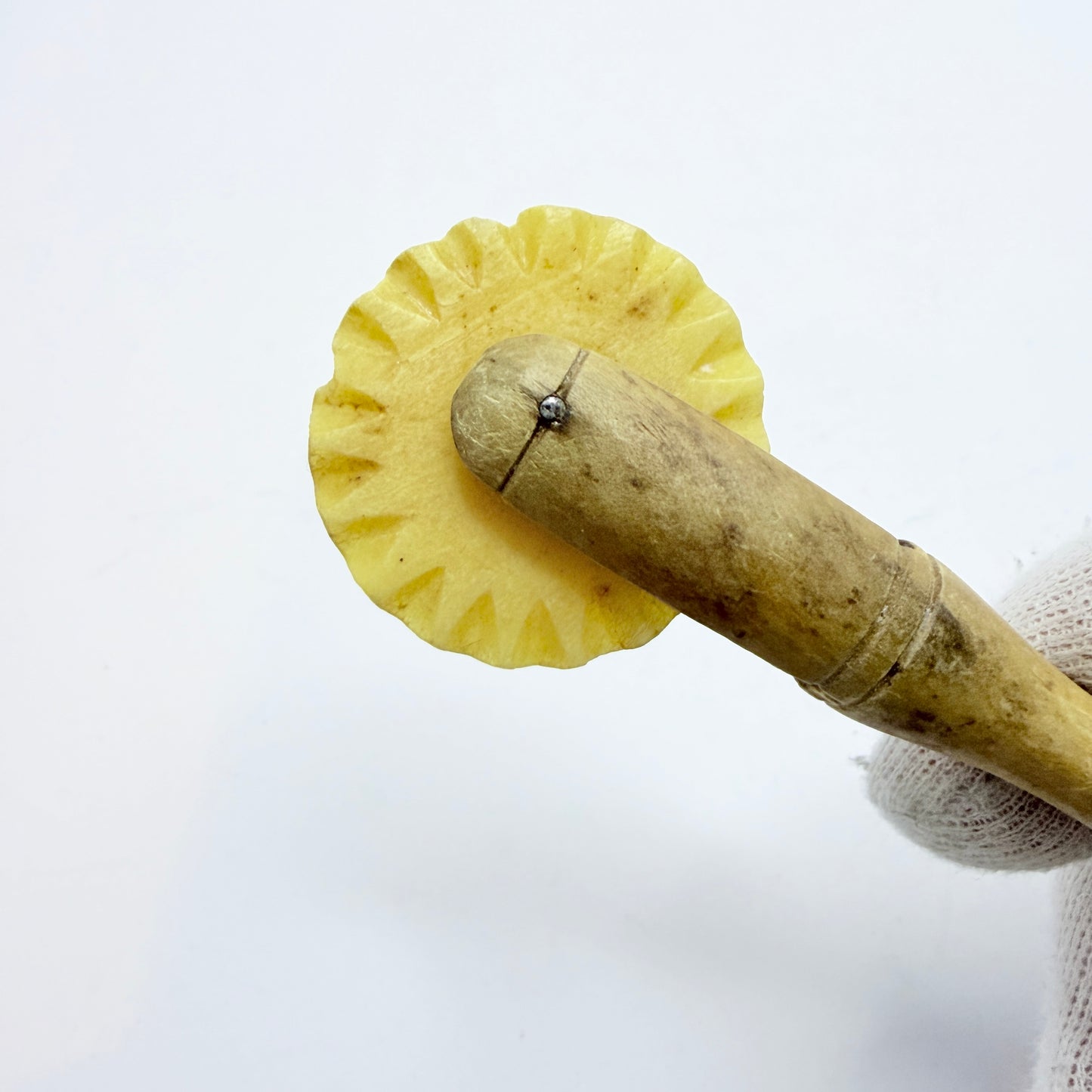 Scandinavia. Antique Wood Bone Pastry / Flat Bread Wheel Cutter.