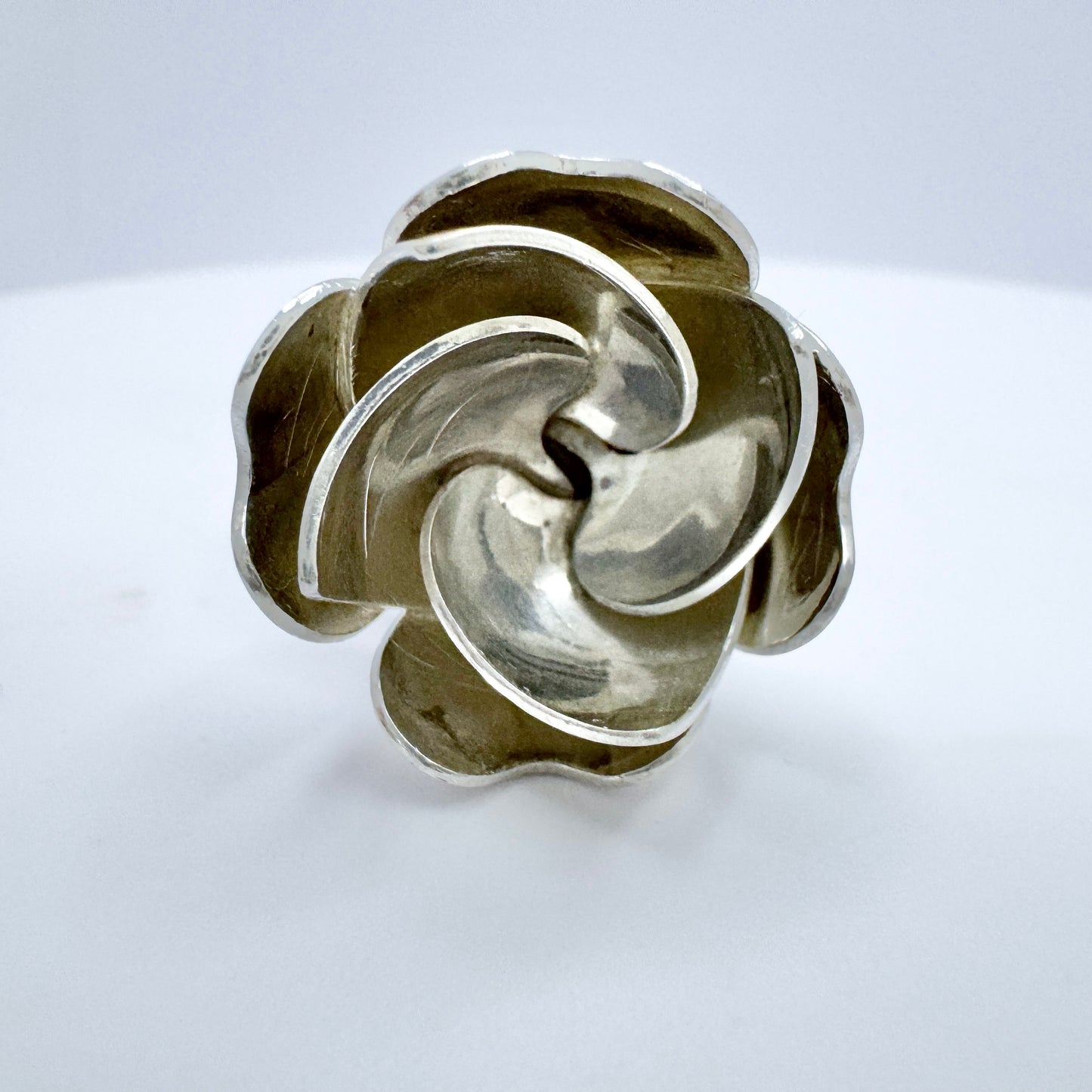 Peter von Post, Sweden 1972. Vintage Sterling Silver Ring. Signed.