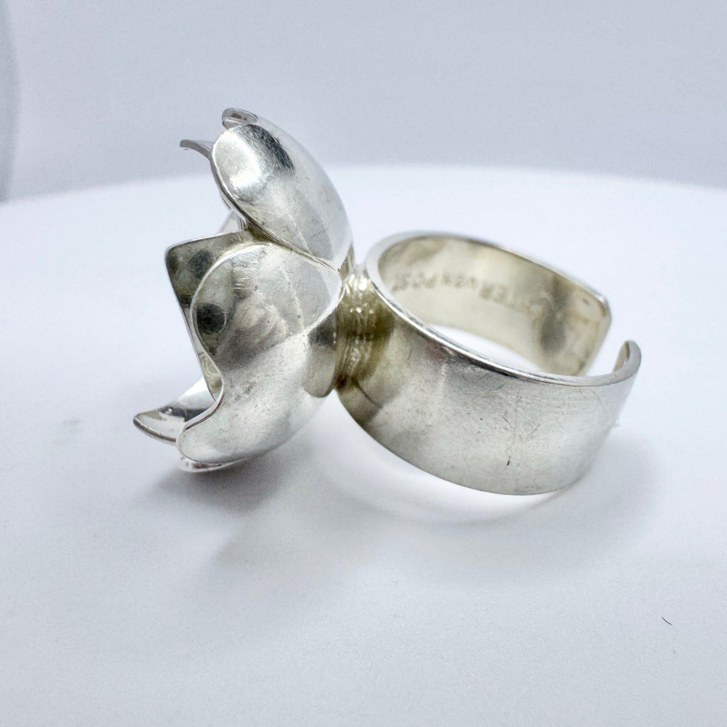 Peter von Post, Sweden 1972. Vintage Sterling Silver Ring. Signed.