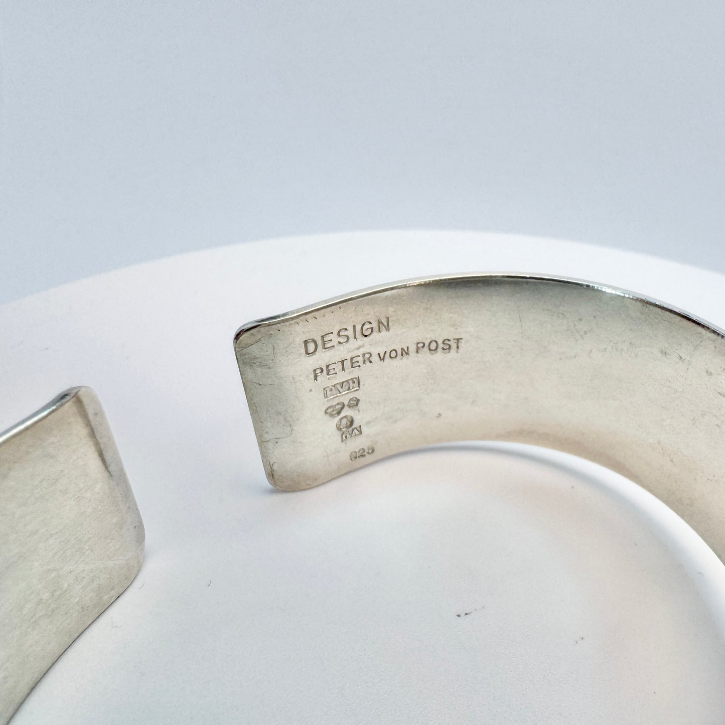 Peter Von Post, Sweden 1973. Bold Vintage Sterling Silver Cuff Bracelet. Signed