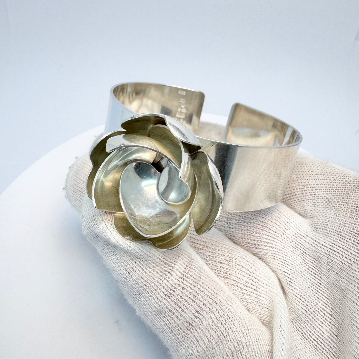 Peter Von Post, Sweden 1973. Bold Vintage Sterling Silver Cuff Bracelet. Signed