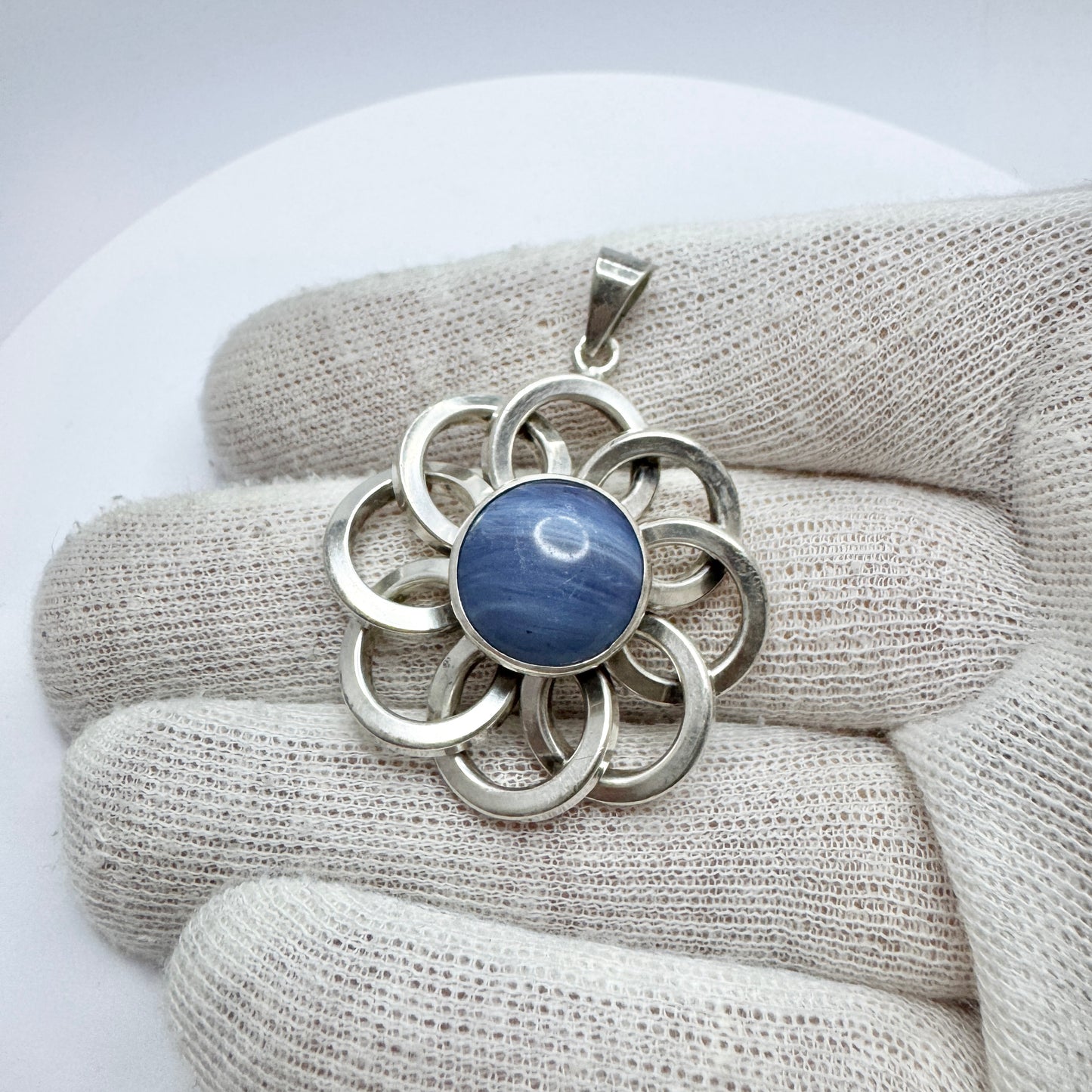 Victor Janson, Sweden 1976. Vintage Solid Silver Bergslagen-stone Pendant.