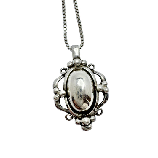 Georg Jensen. Denmark. Vintage Pendant of the Year 1989 Necklace.