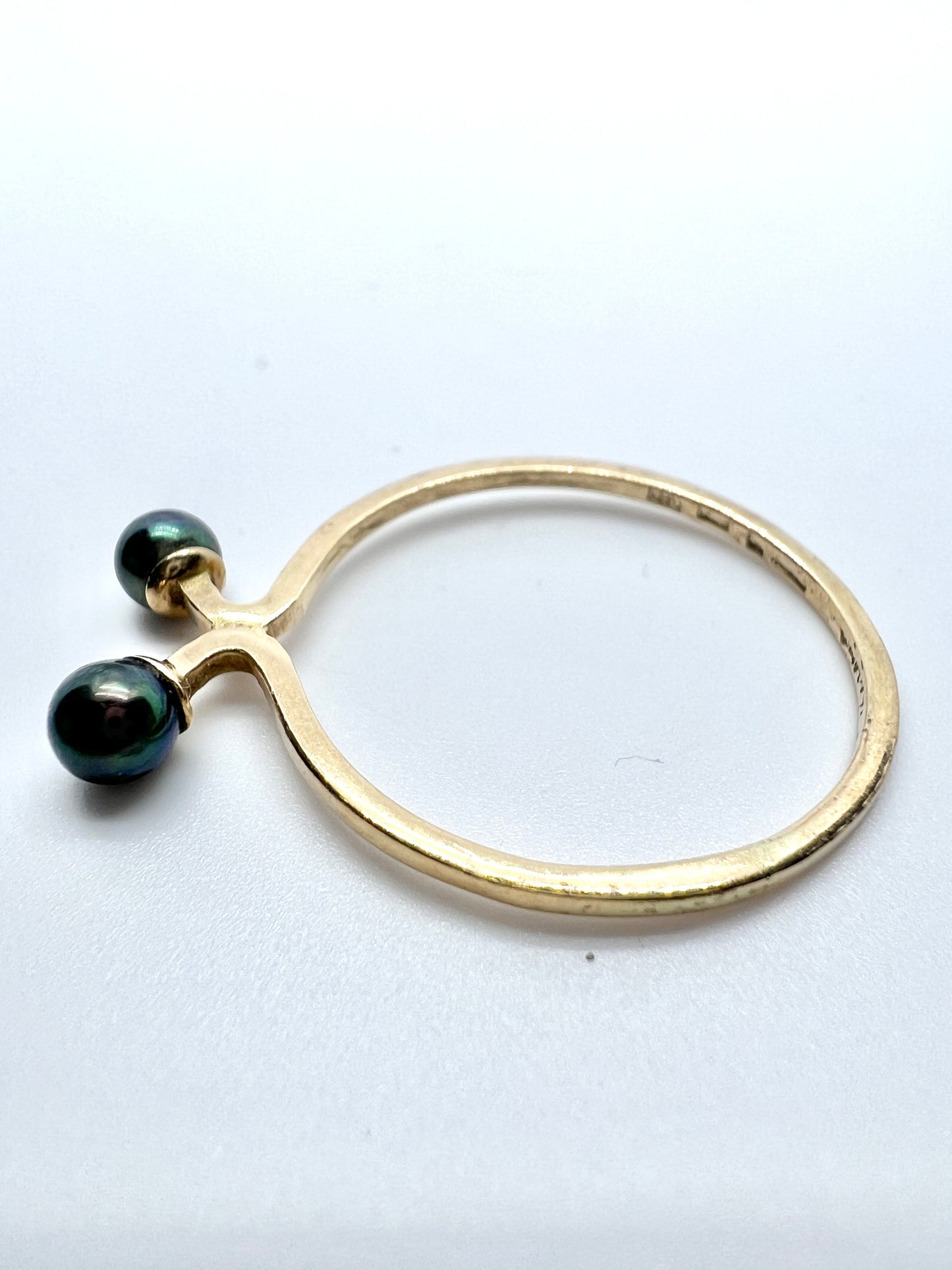 Theresia Hvorslev, Sweden 1988. Vintage 18k Gold Cultured Pearl Stack Ring. "The Tale Of The Ring"