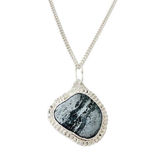 Umeå, Sweden 1988. Vintage Sterling Silver Iron Ore Pendant Necklace.